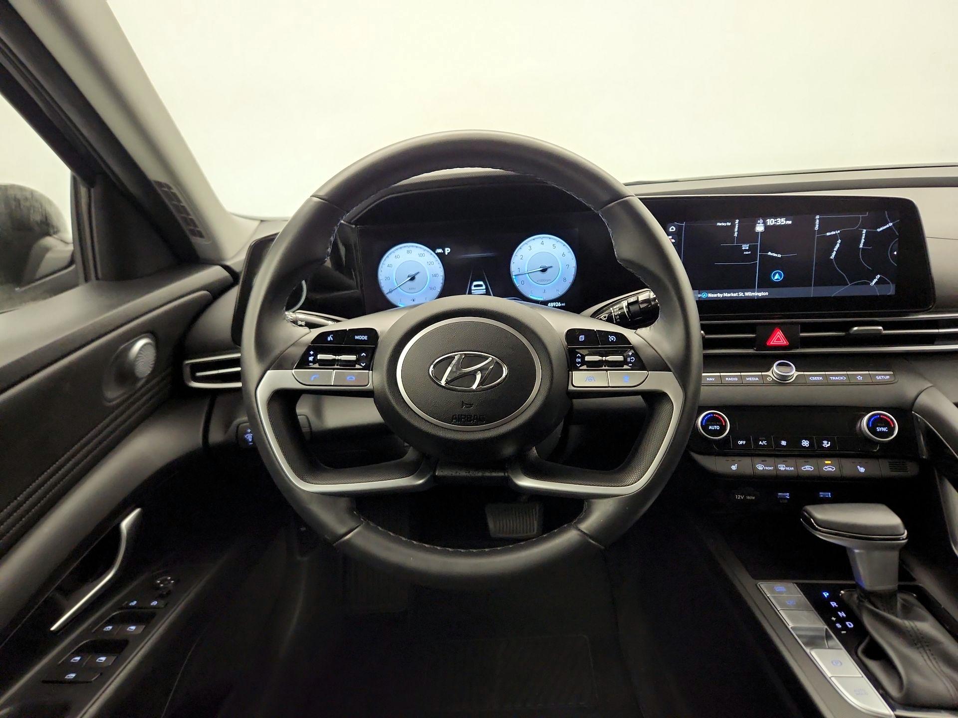 Thumbnail: 2023 Hyundai Elantra - 10