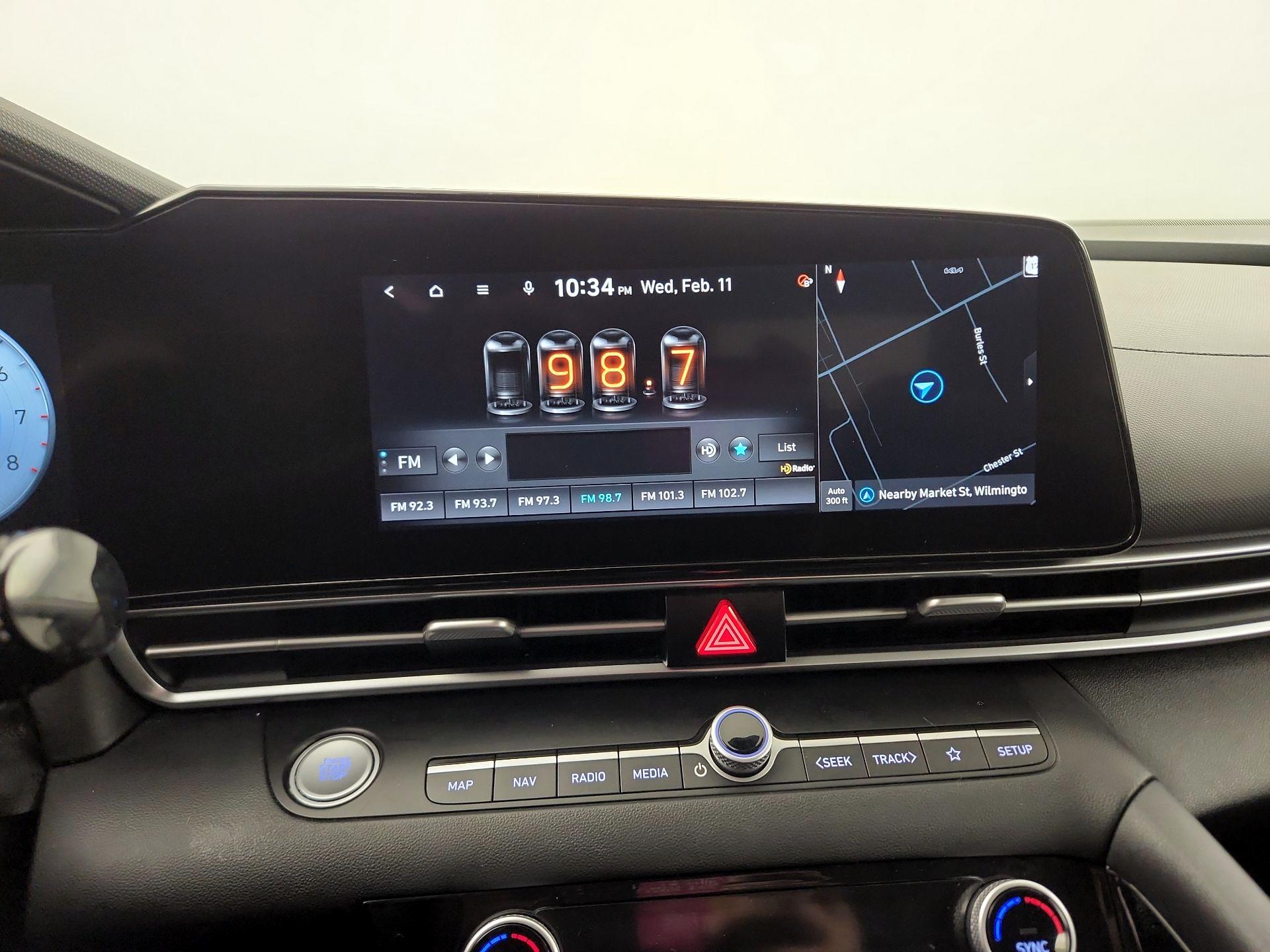 Thumbnail: 2023 Hyundai Elantra - 16