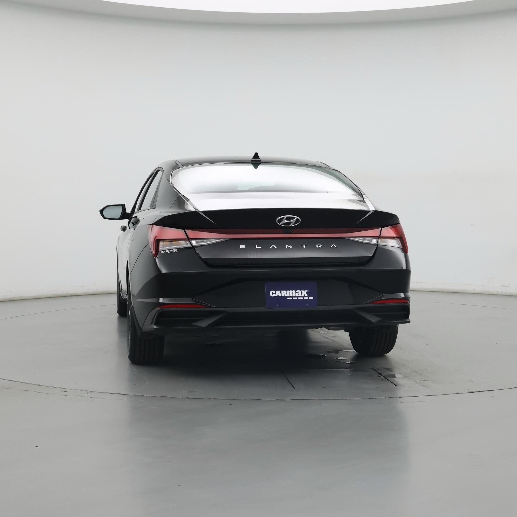 Thumbnail: 2023 Hyundai Elantra - 6