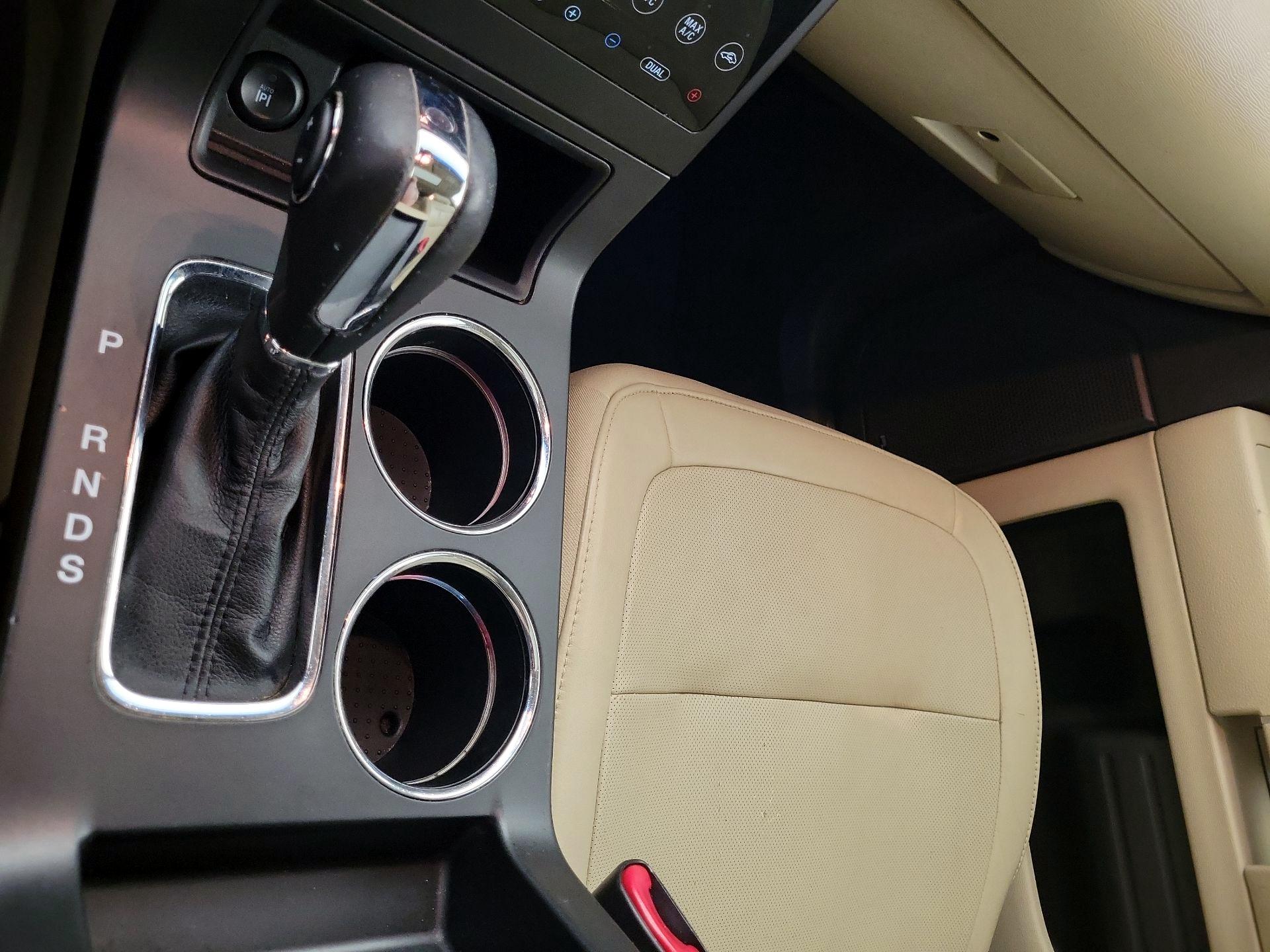 Thumbnail: 2017 Ford Flex - 16