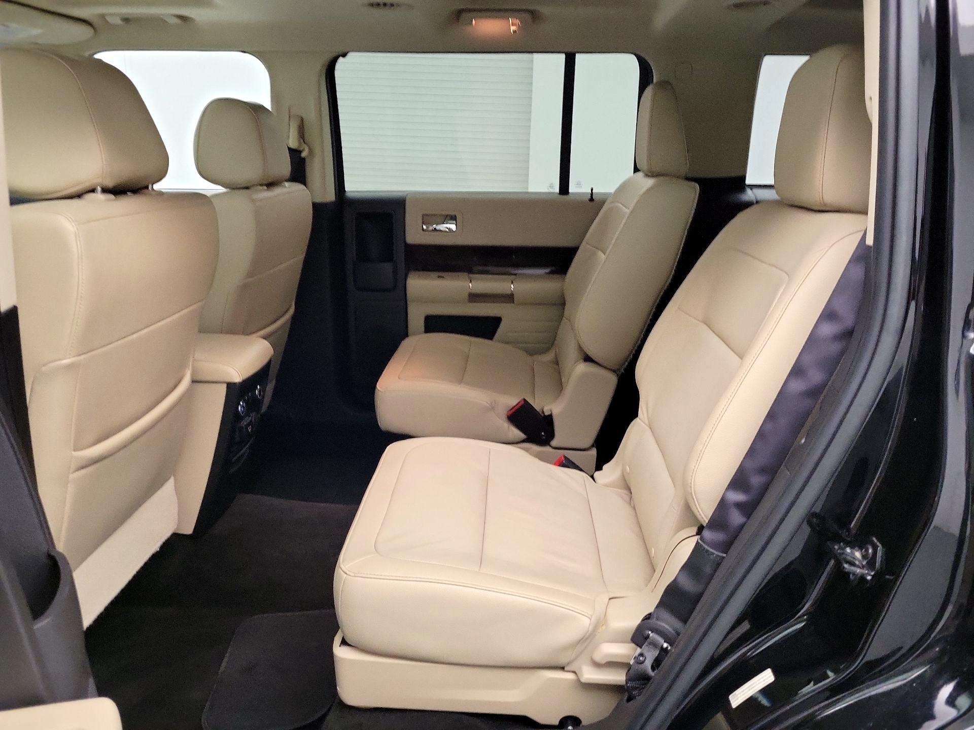 Thumbnail: 2017 Ford Flex - 19