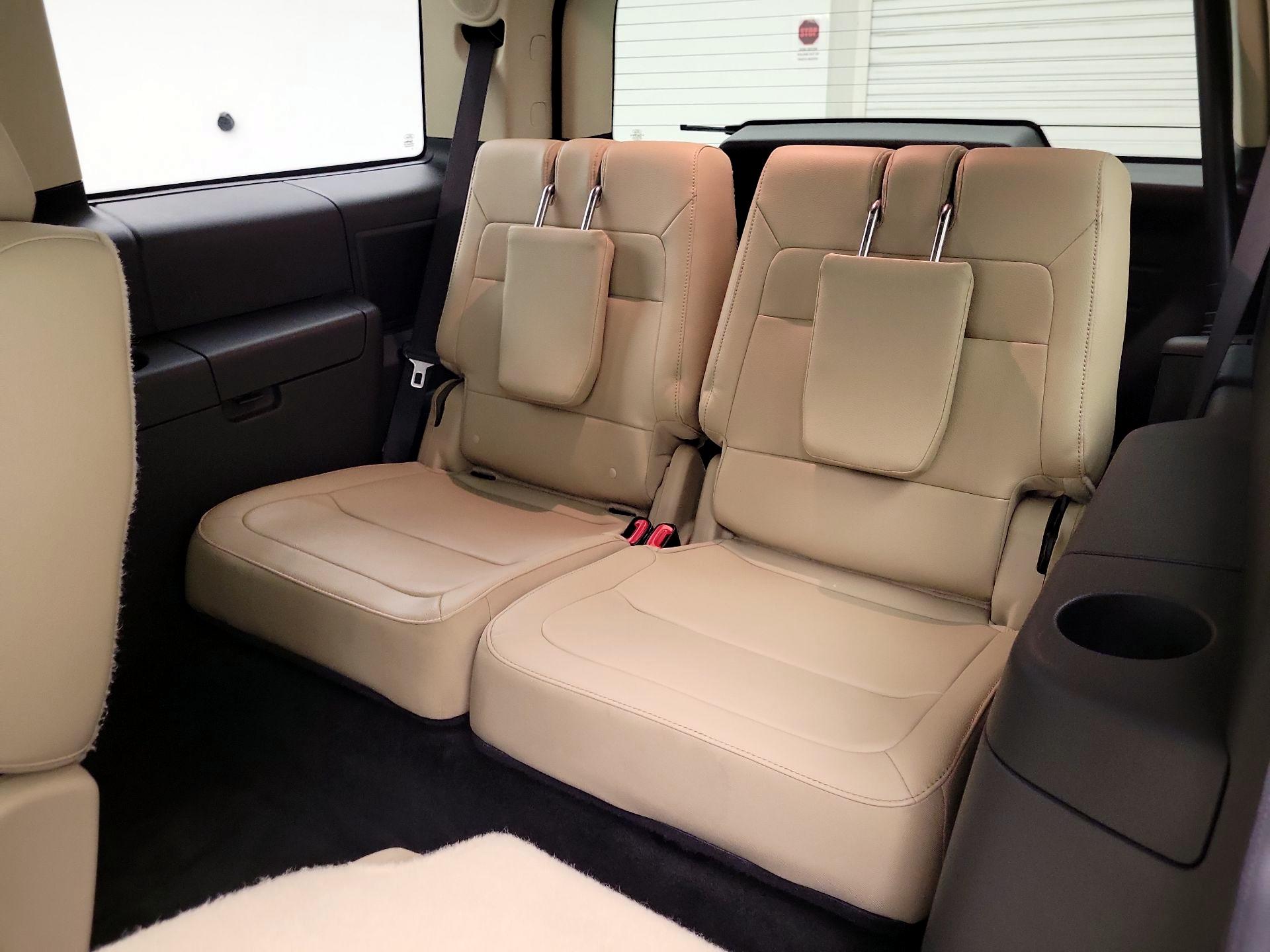 Thumbnail: 2017 Ford Flex - 20