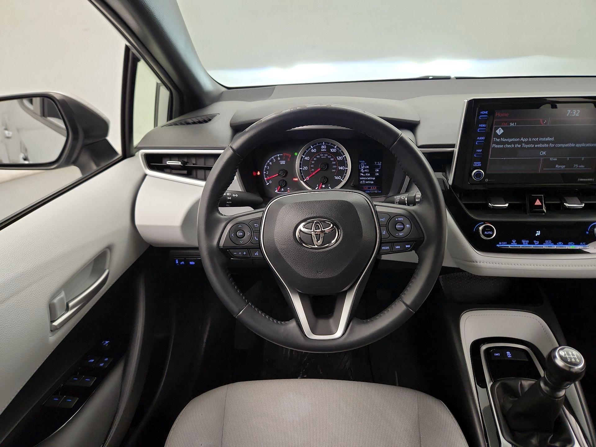 Thumbnail: 2022 Toyota Corolla - 10