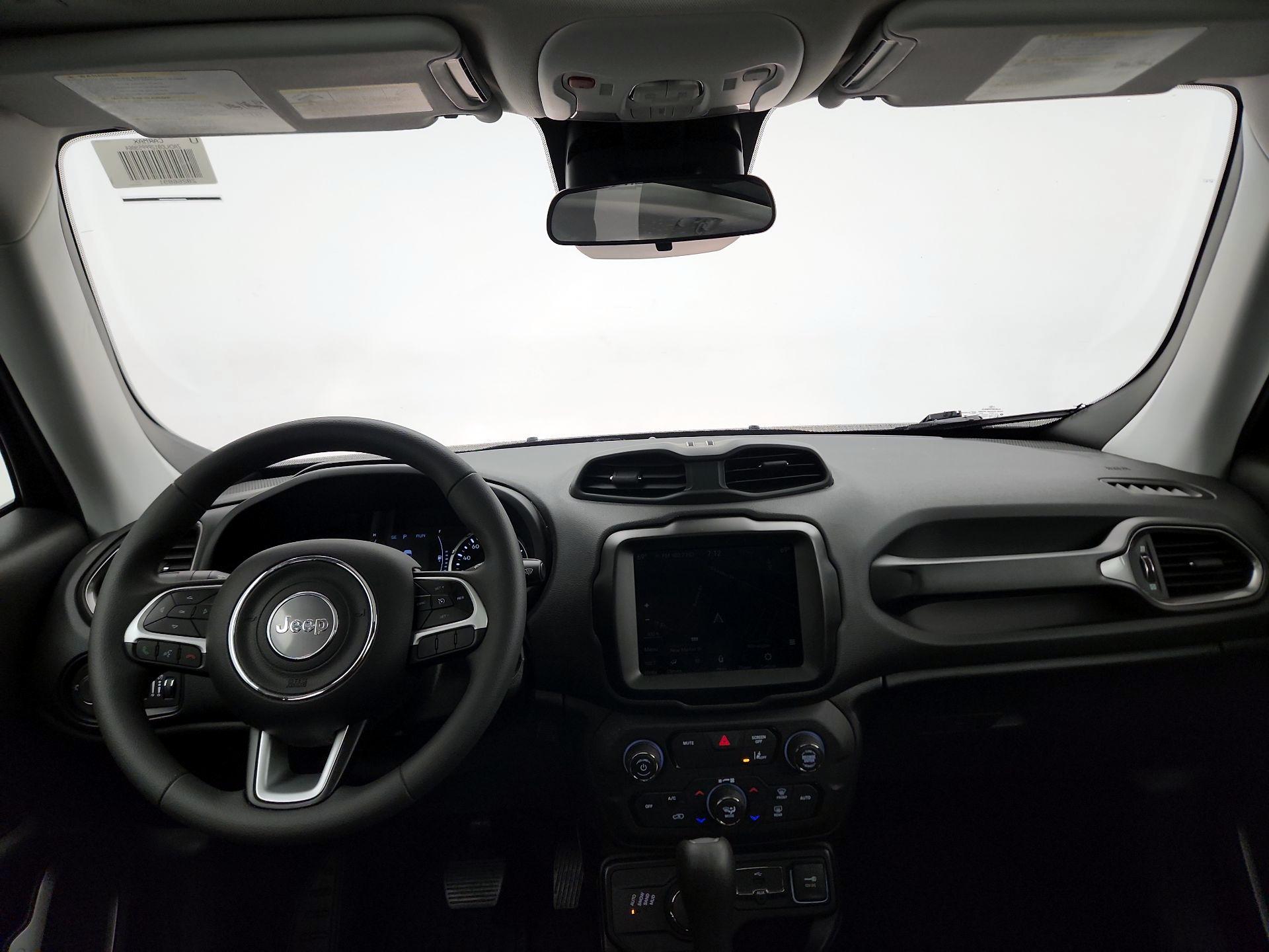 Thumbnail: 2023 Jeep Renegade - 9