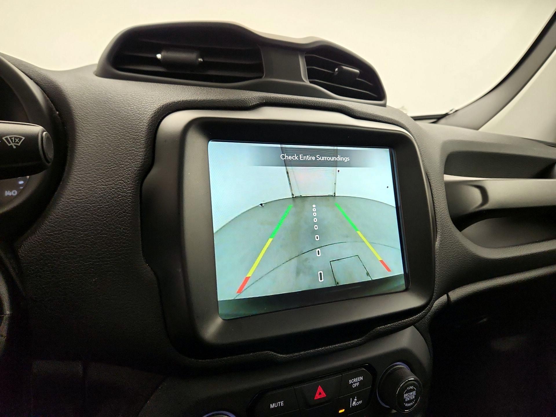 Thumbnail: 2023 Jeep Renegade - 15