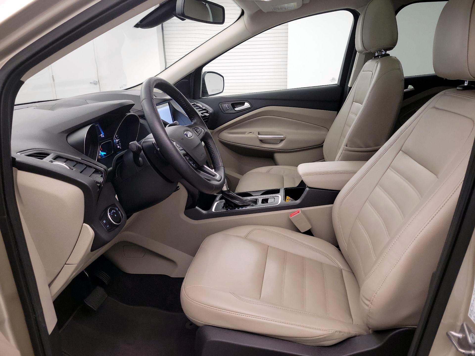 Thumbnail: 2017 Ford Escape - 9