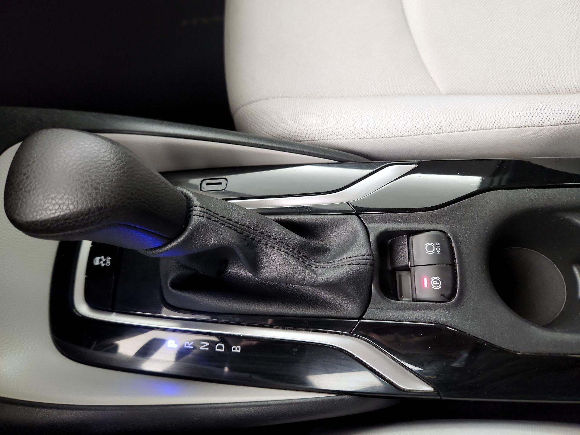 Thumbnail: 2020 Toyota Corolla - 17