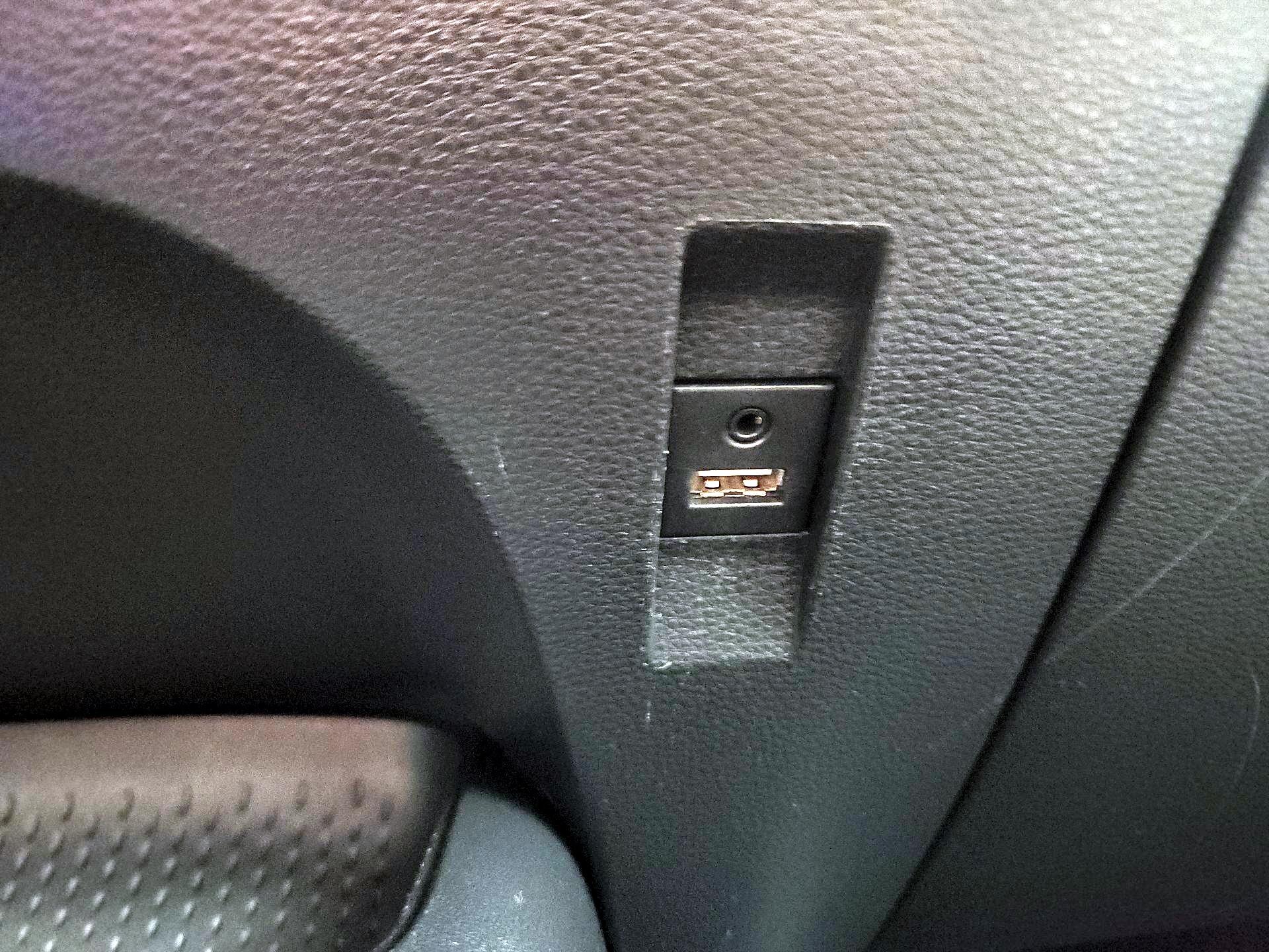 Thumbnail: 2020 Toyota Corolla - 18