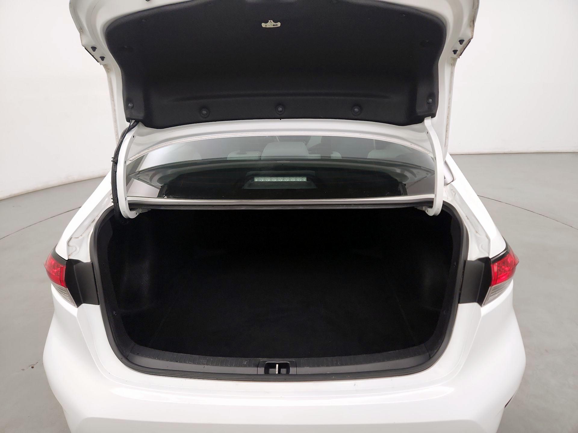 Thumbnail: 2020 Toyota Corolla - 20