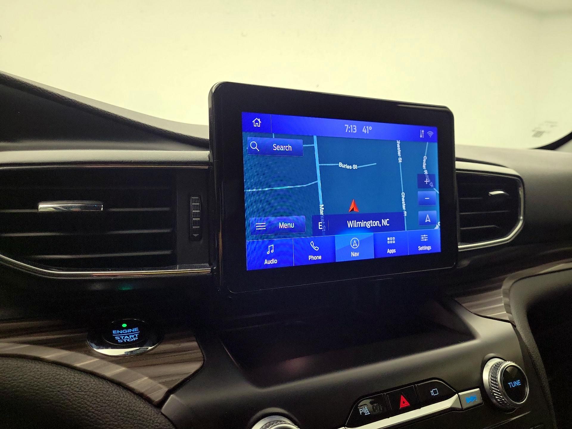 Thumbnail: 2020 Ford Explorer - 14