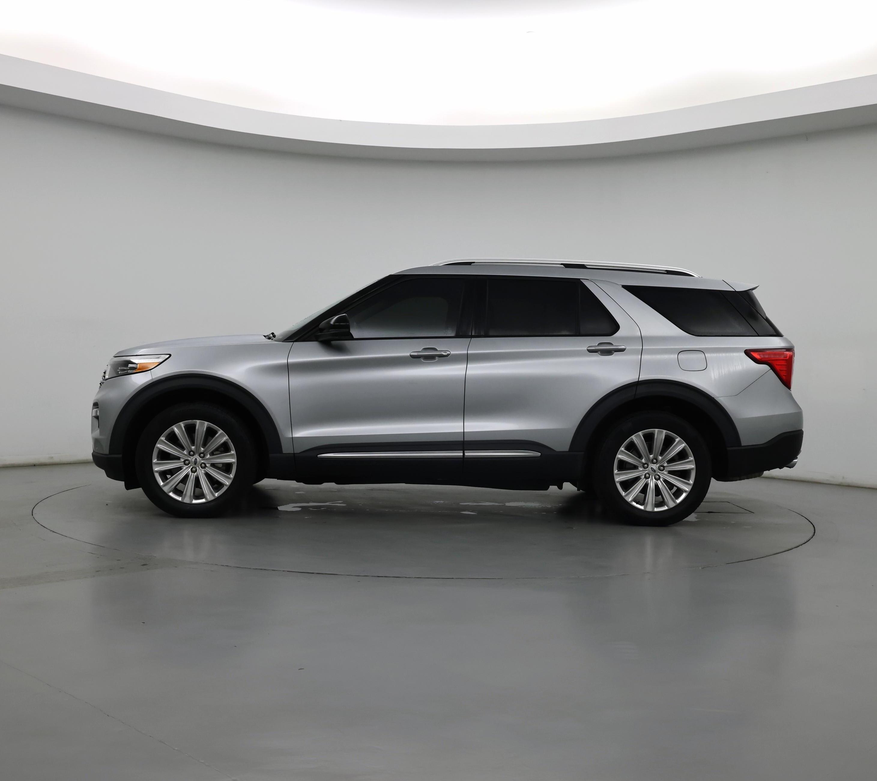 Thumbnail: 2020 Ford Explorer - 3