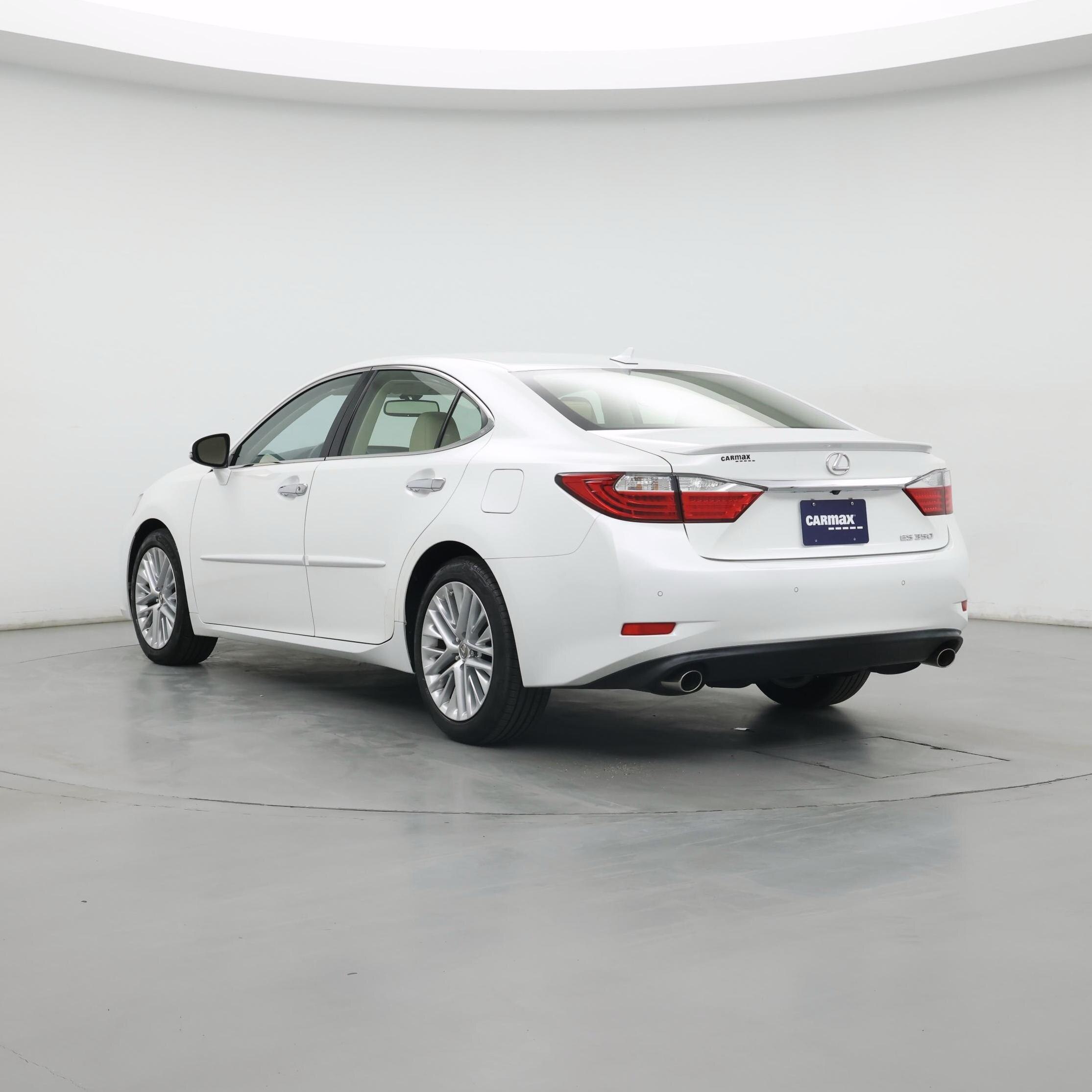Thumbnail: 2014 Lexus ES - 2