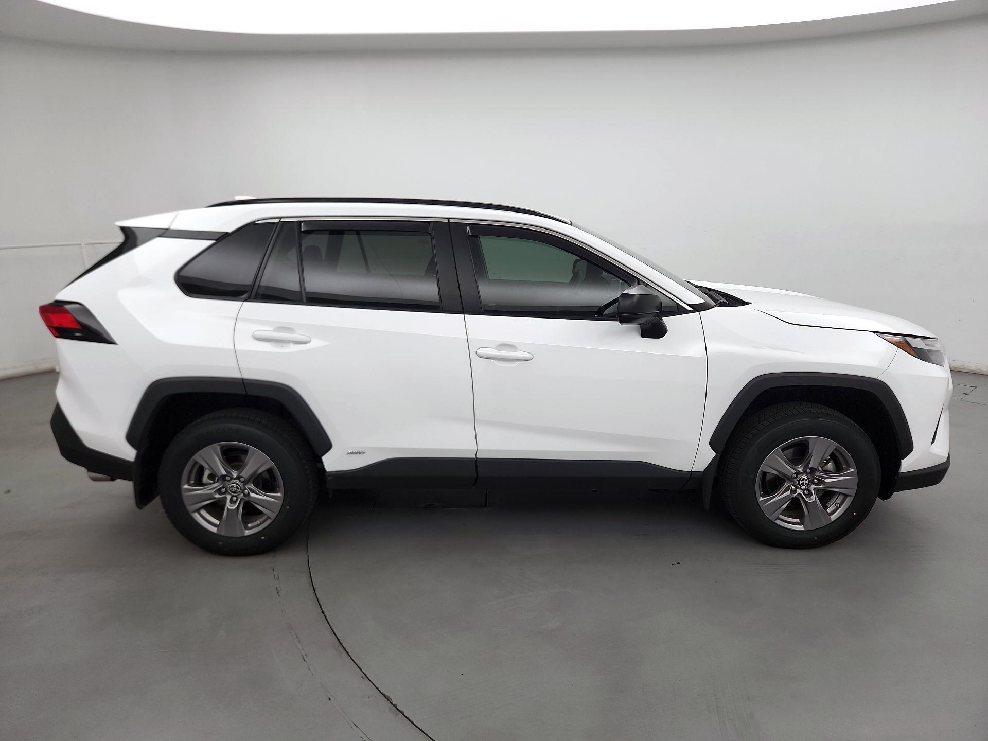 Thumbnail: 2024 Toyota RAV4 - 4