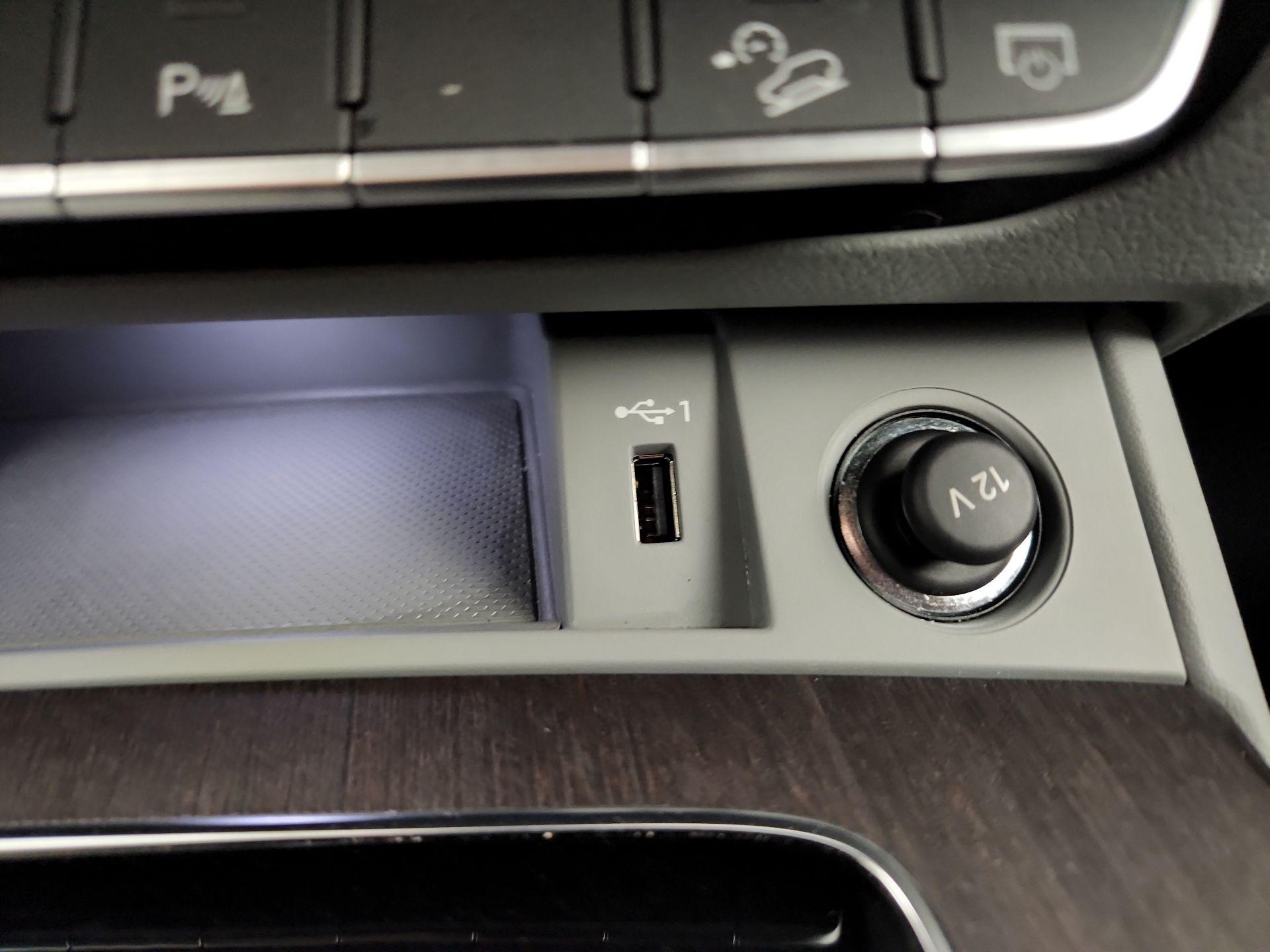 Thumbnail: 2023 Audi Q5 - 16