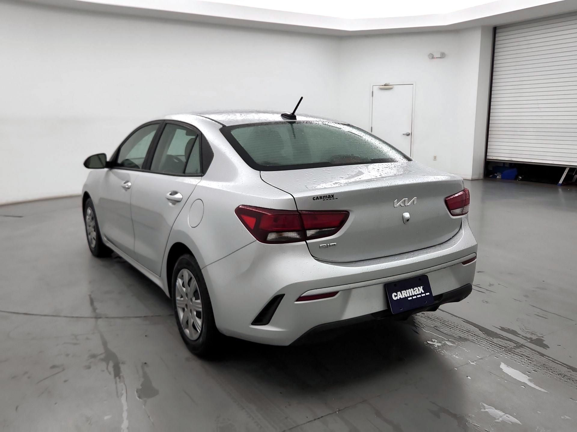 Thumbnail: 2022 Kia Rio - 7