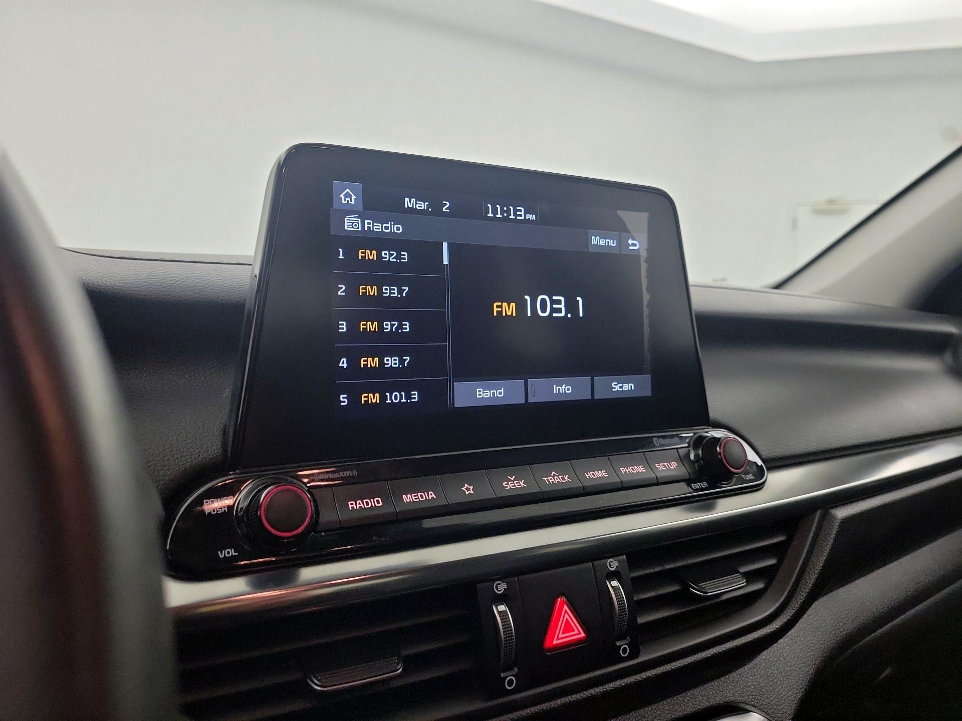 Thumbnail: 2020 Kia Forte - 13