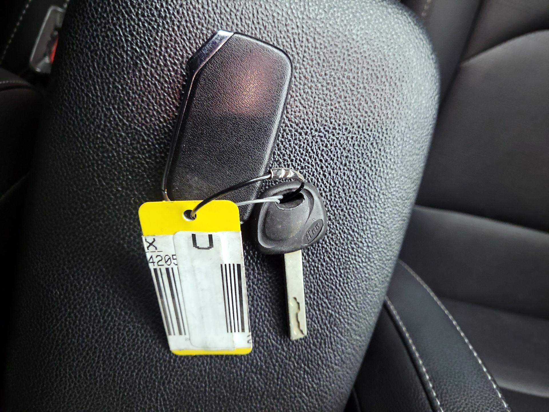 Thumbnail: 2020 Kia Forte - 20