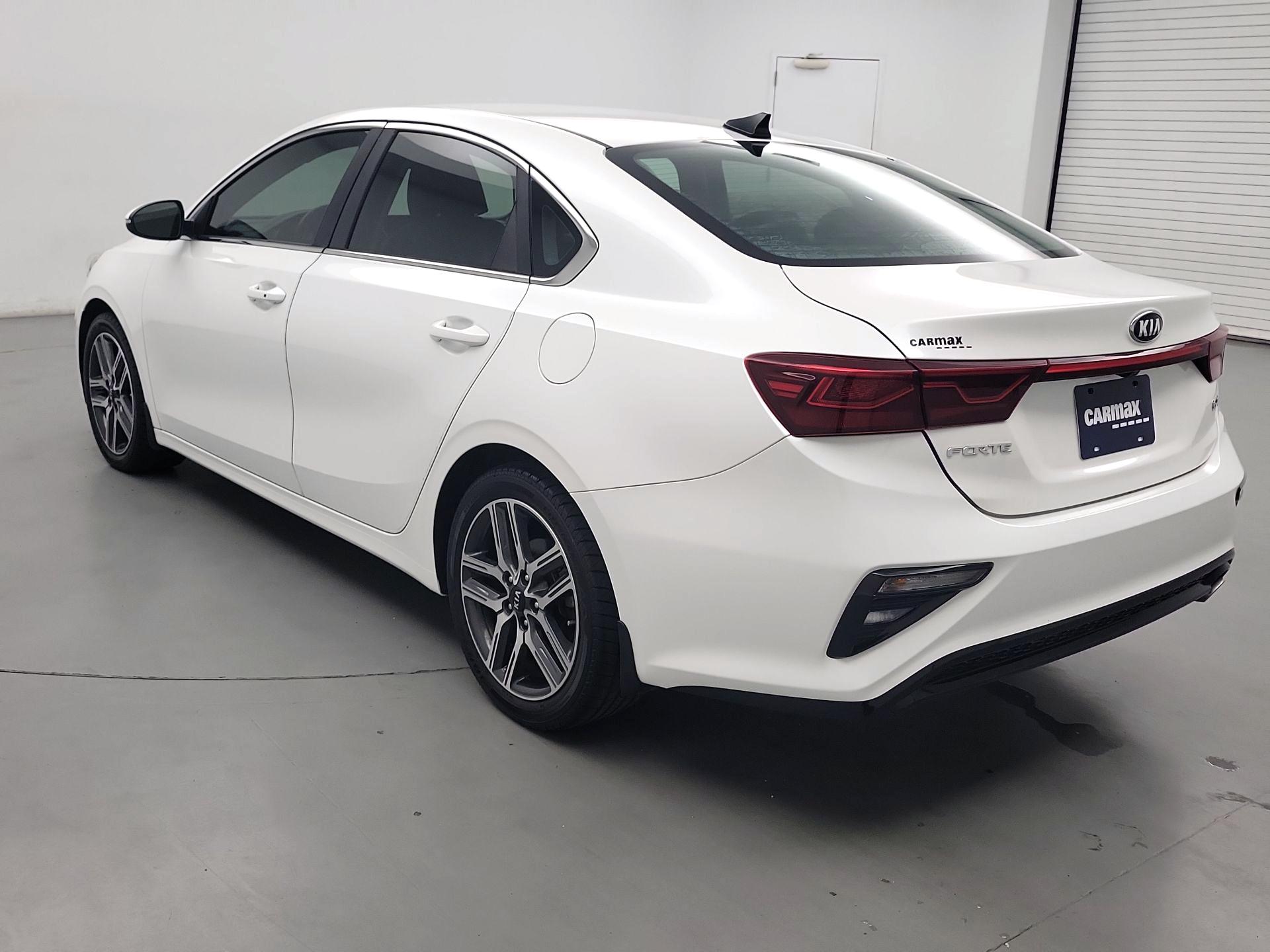Thumbnail: 2020 Kia Forte - 7