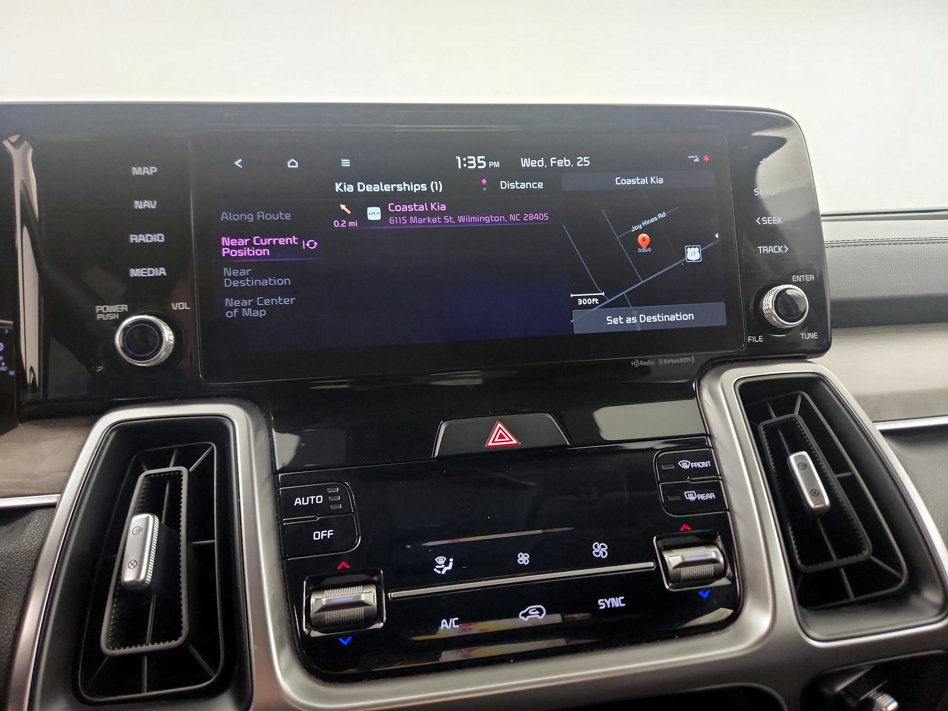 Thumbnail: 2023 Kia Sorento - 11