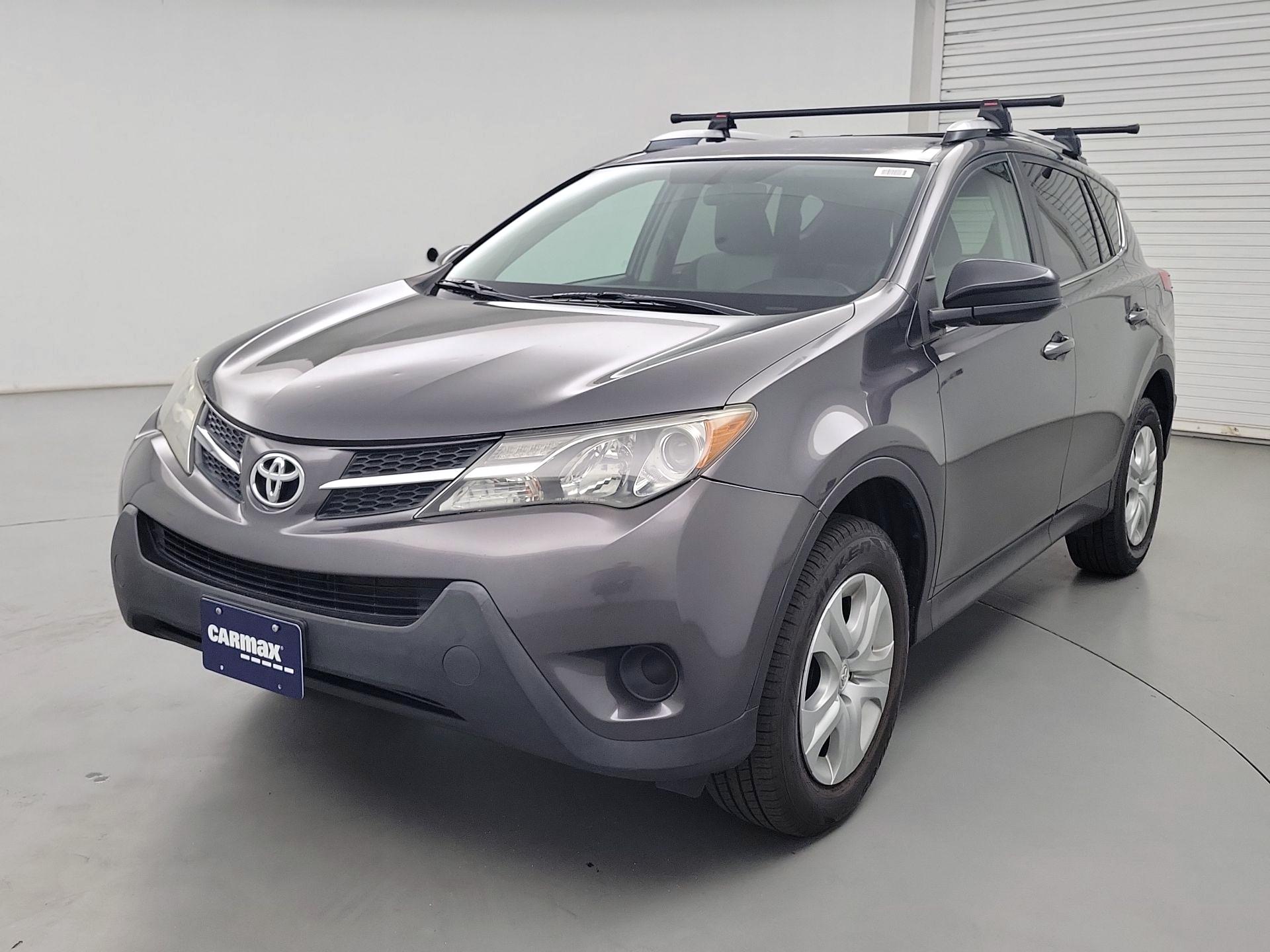Thumbnail: 2015 Toyota RAV4 - 3
