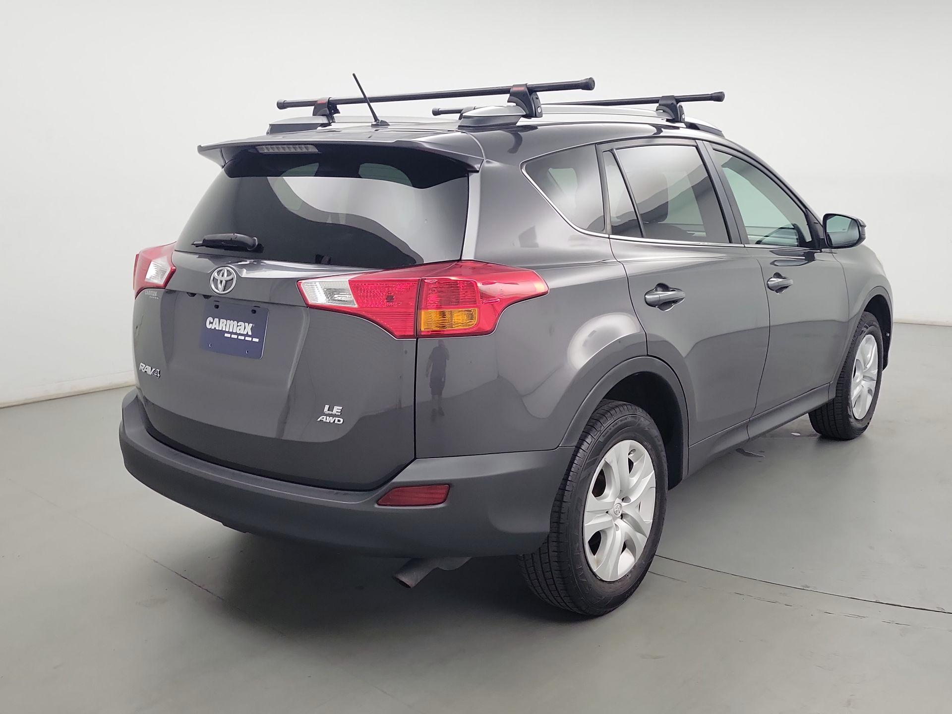 Thumbnail: 2015 Toyota RAV4 - 5