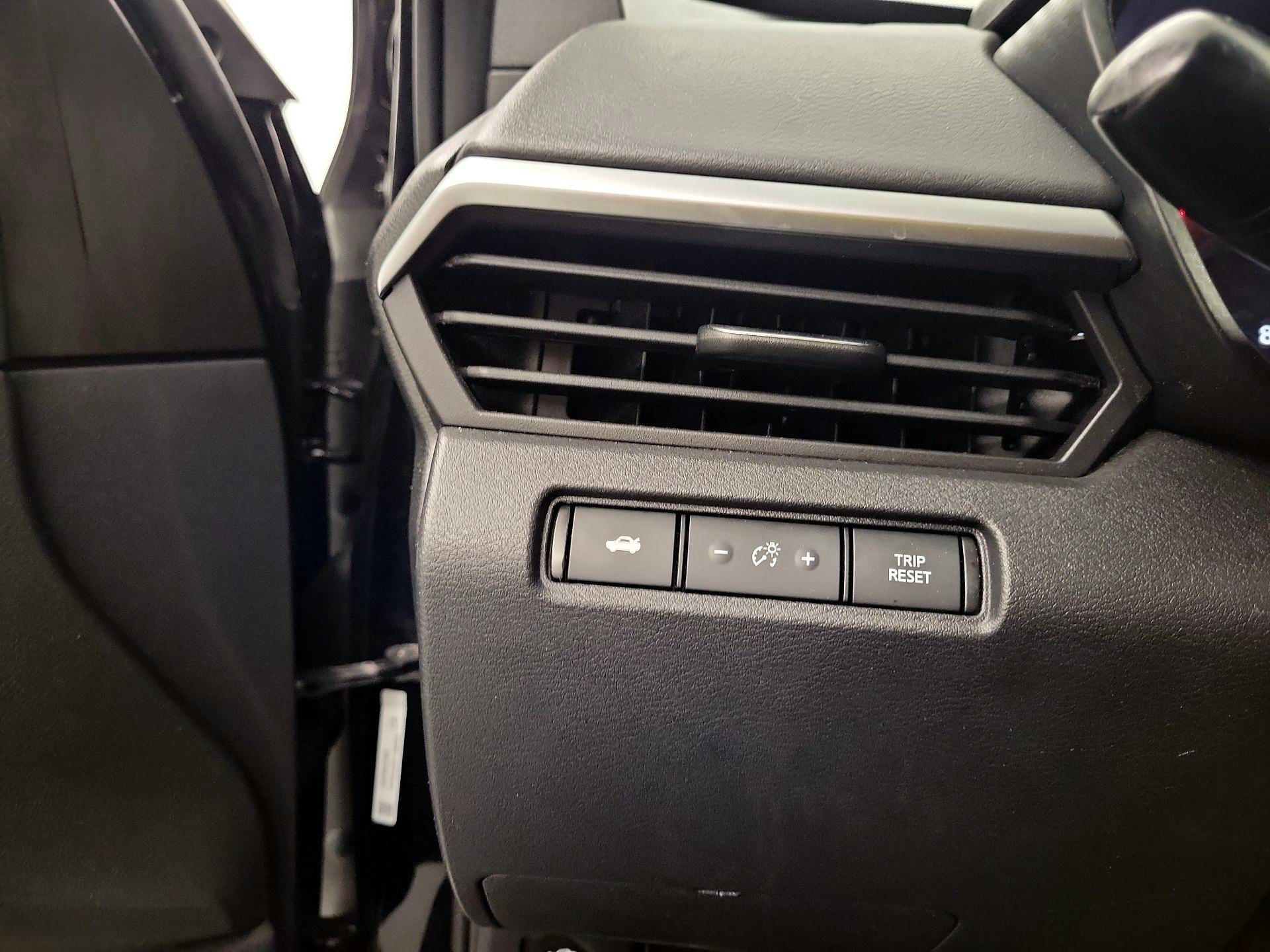 Thumbnail: 2021 Nissan Altima - 11