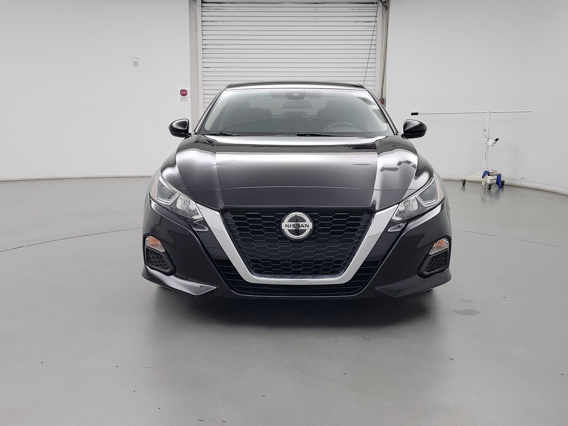 Thumbnail: 2021 Nissan Altima - 2