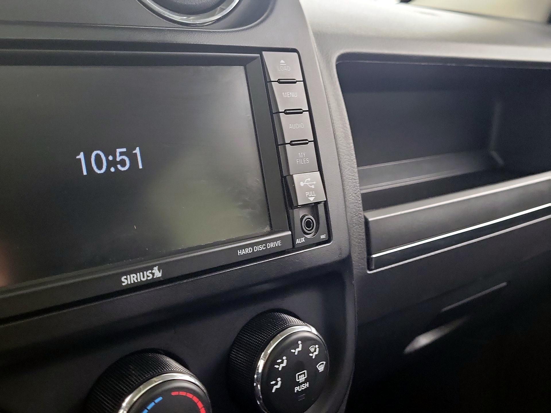 Thumbnail: 2016 Jeep Patriot - 15