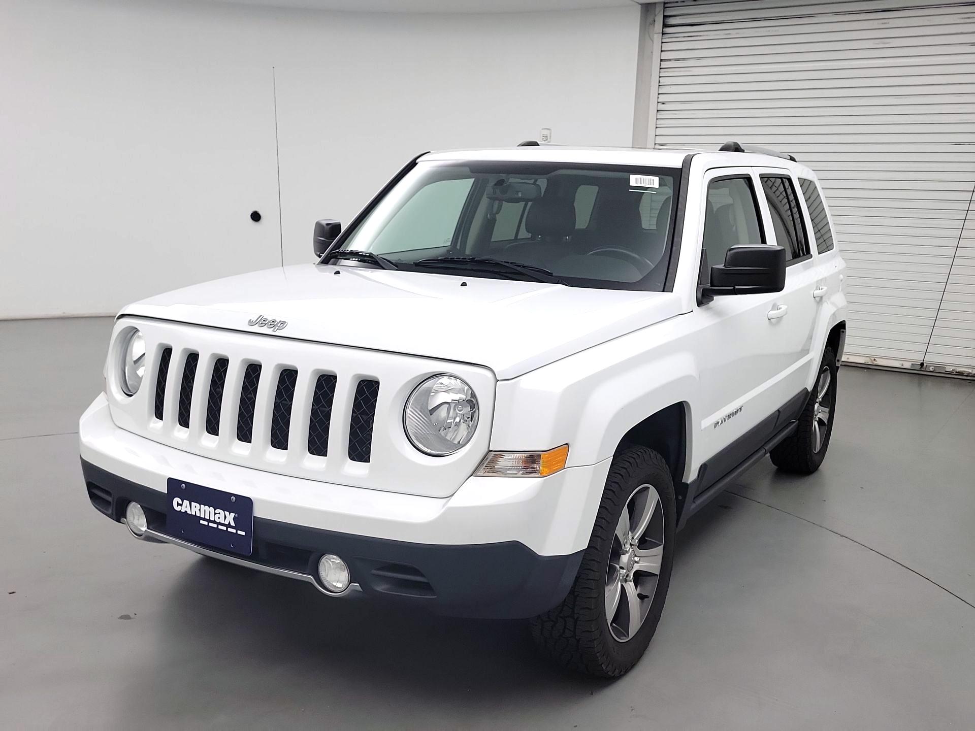 Thumbnail: 2016 Jeep Patriot - 3