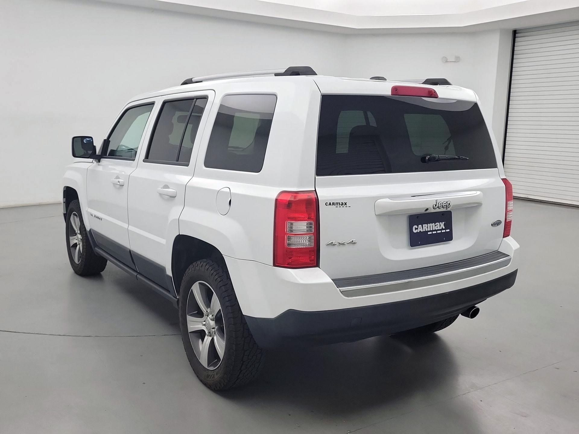Thumbnail: 2016 Jeep Patriot - 7