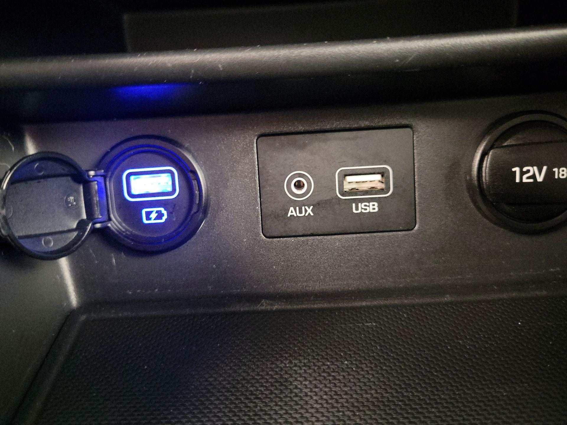 Thumbnail: 2020 Hyundai Kona - 15