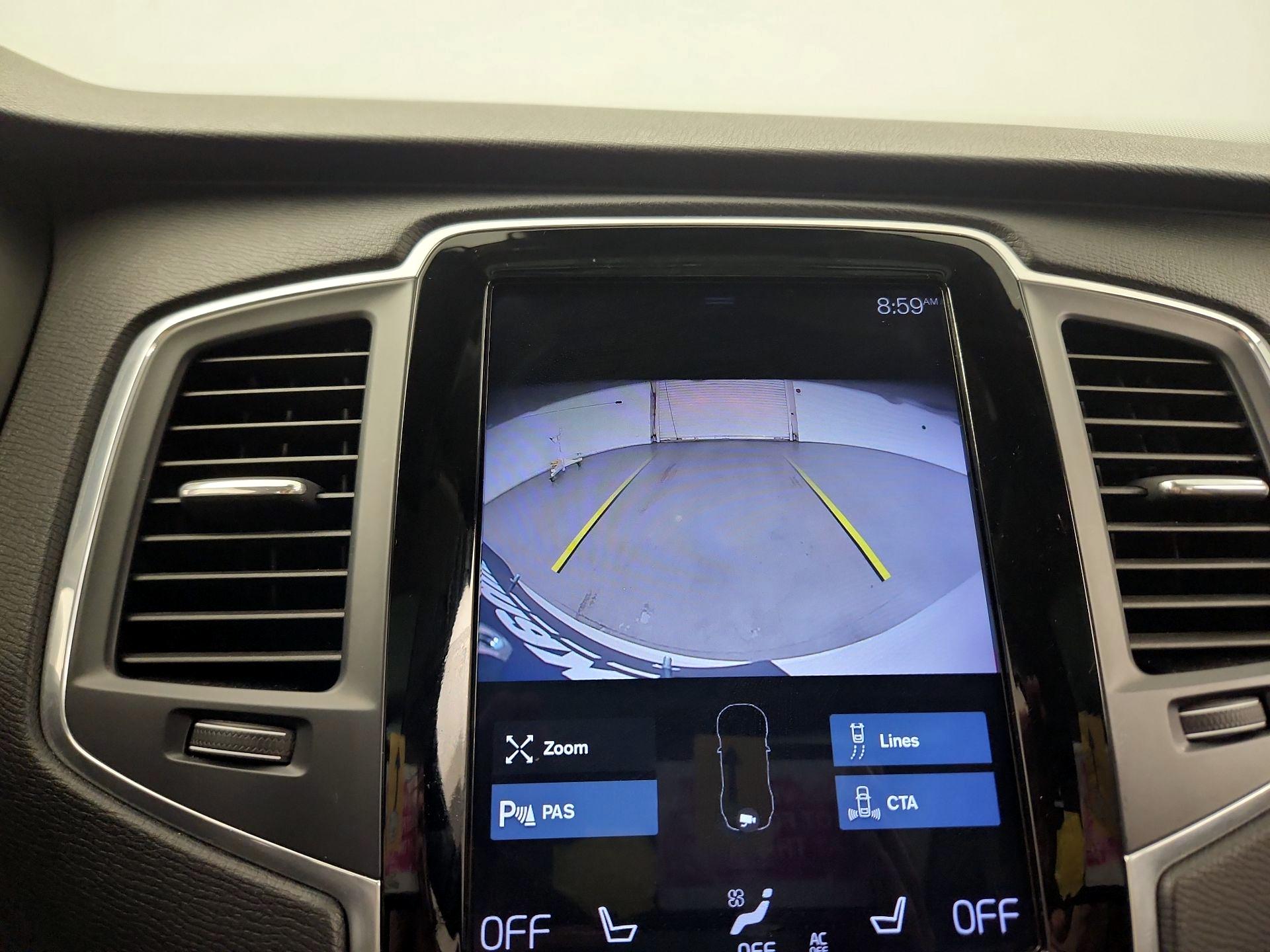 Thumbnail: 2019 Volvo XC90 - 12