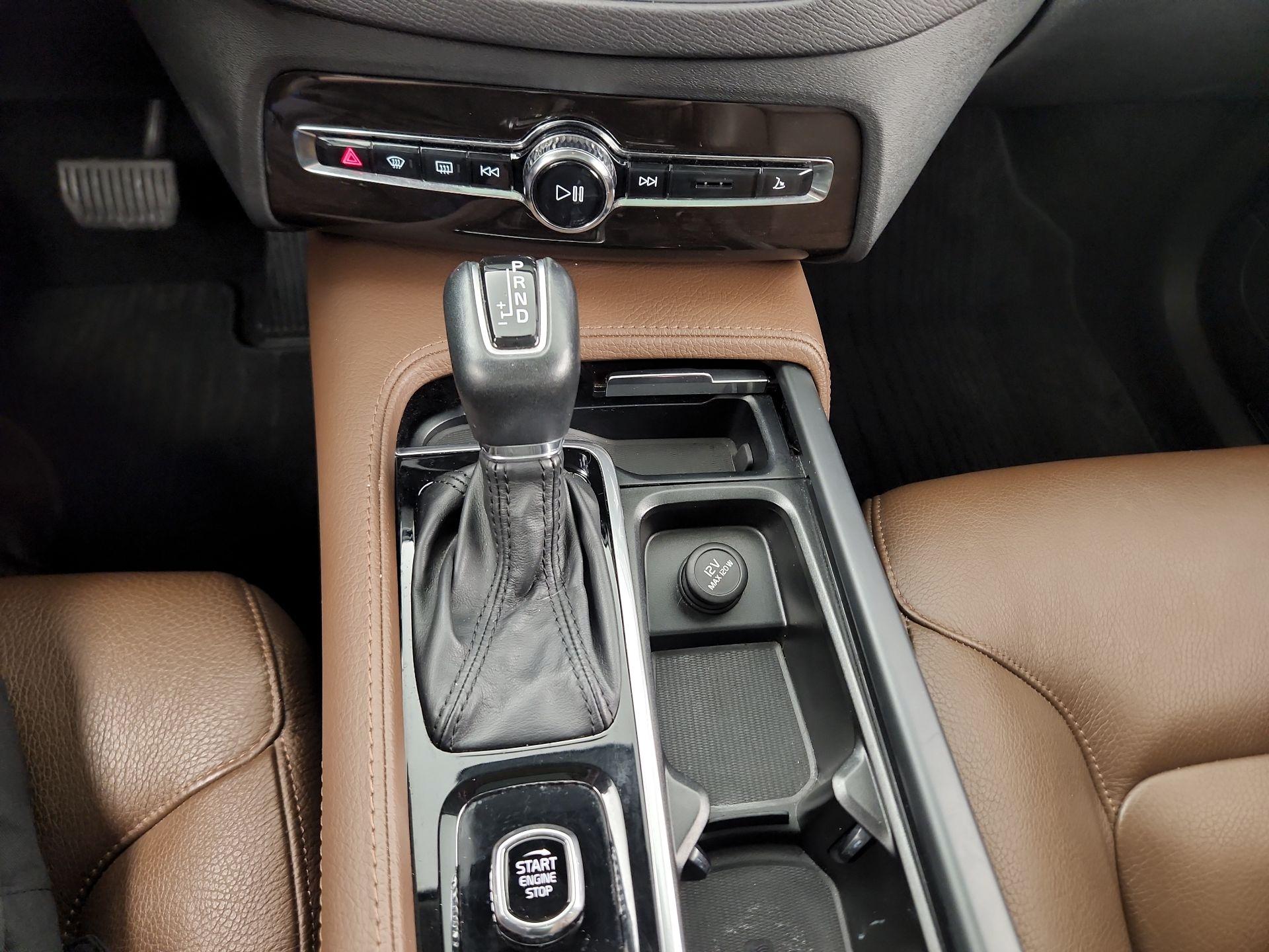 Thumbnail: 2019 Volvo XC90 - 15