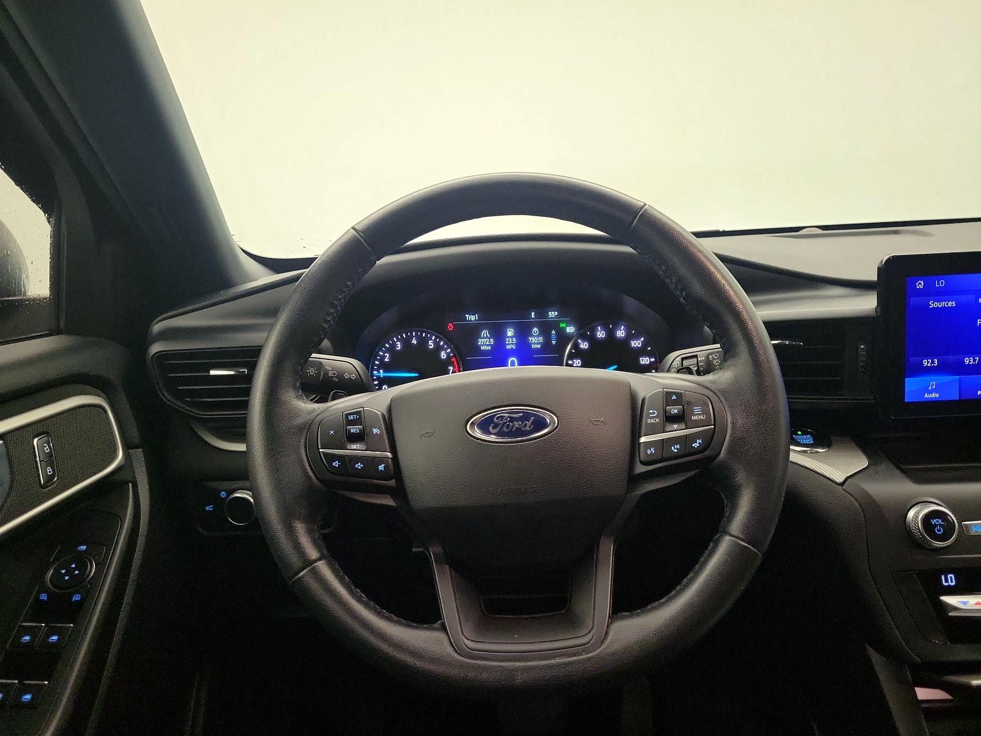 Thumbnail: 2020 Ford Explorer - 10