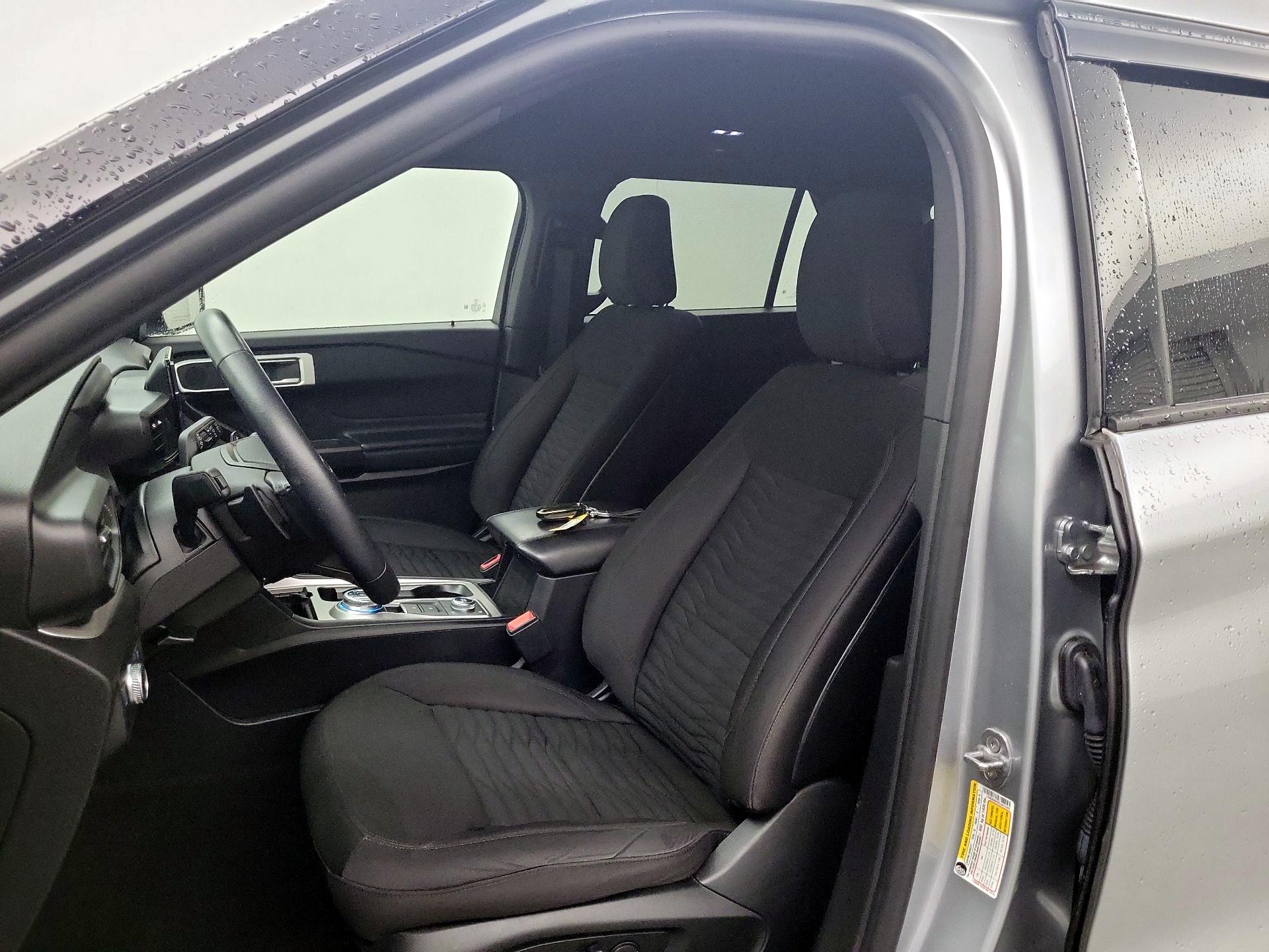 Thumbnail: 2020 Ford Explorer - 11