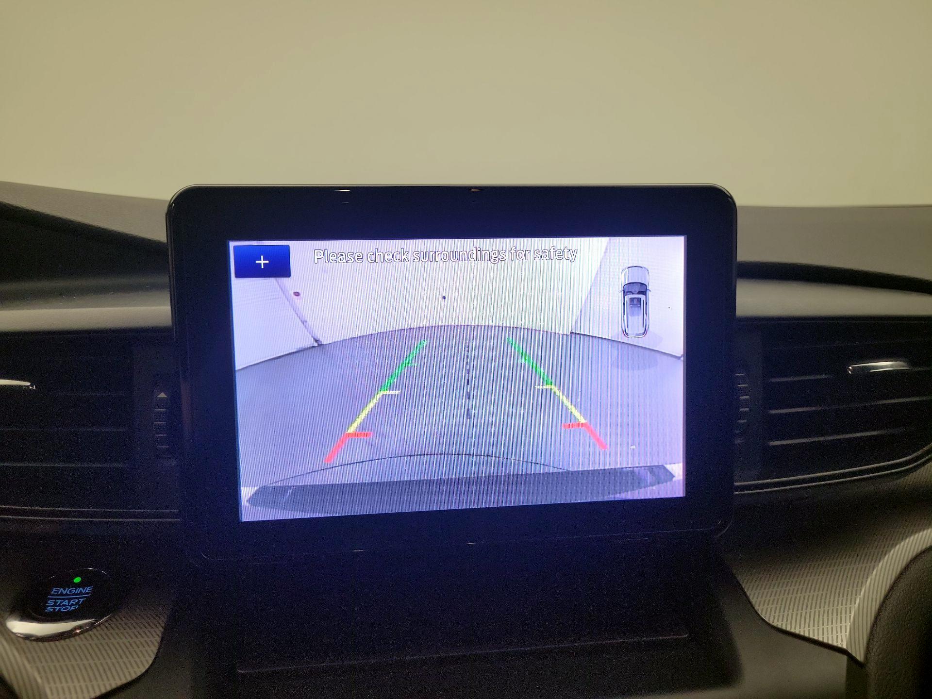 Thumbnail: 2020 Ford Explorer - 14