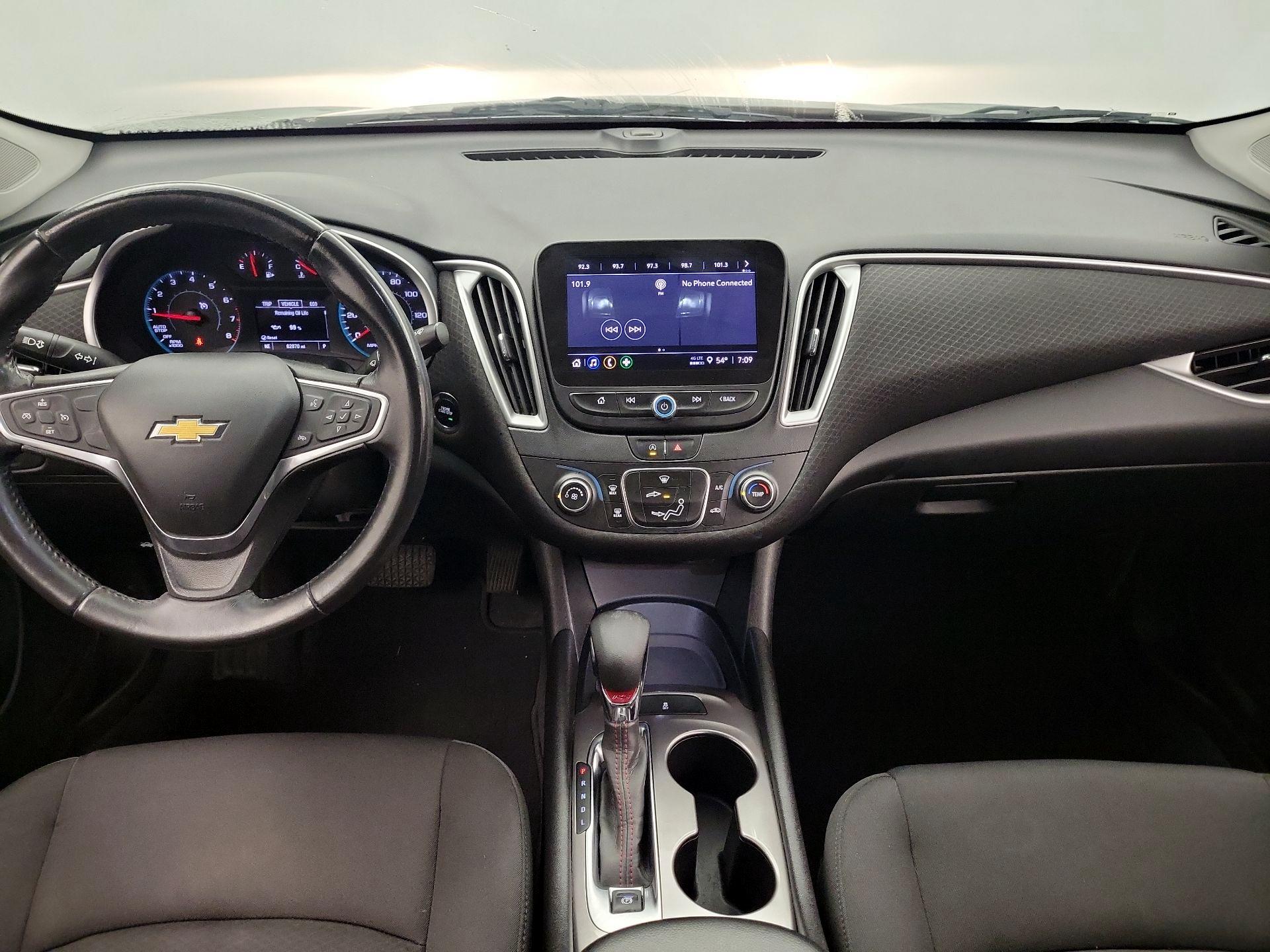 Thumbnail: 2022 Chevrolet Malibu - 9