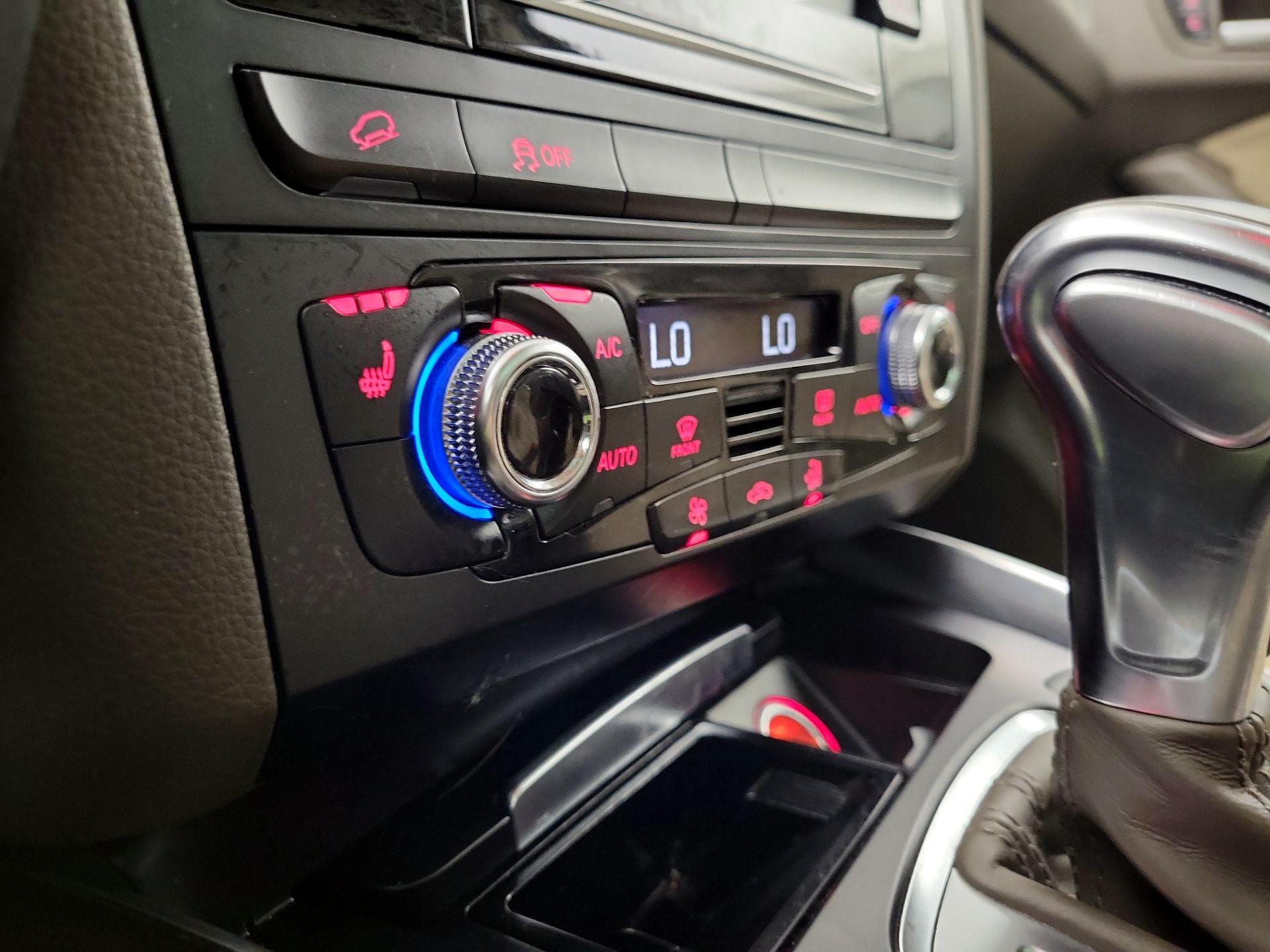 Thumbnail: 2015 Audi Q5 - 14