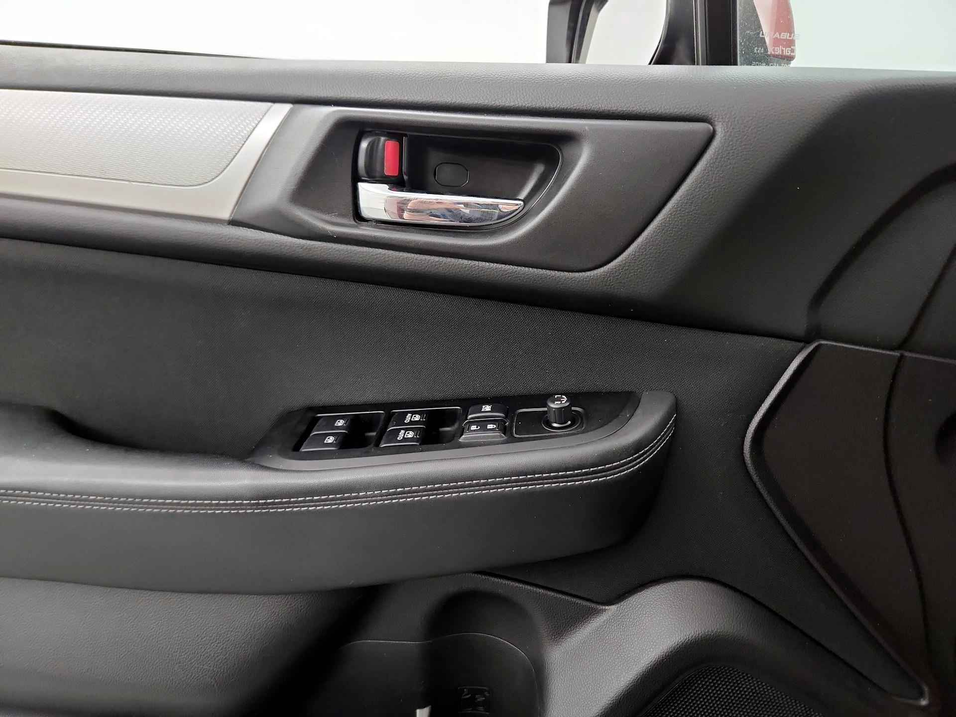 Thumbnail: 2017 Subaru Outback - 10