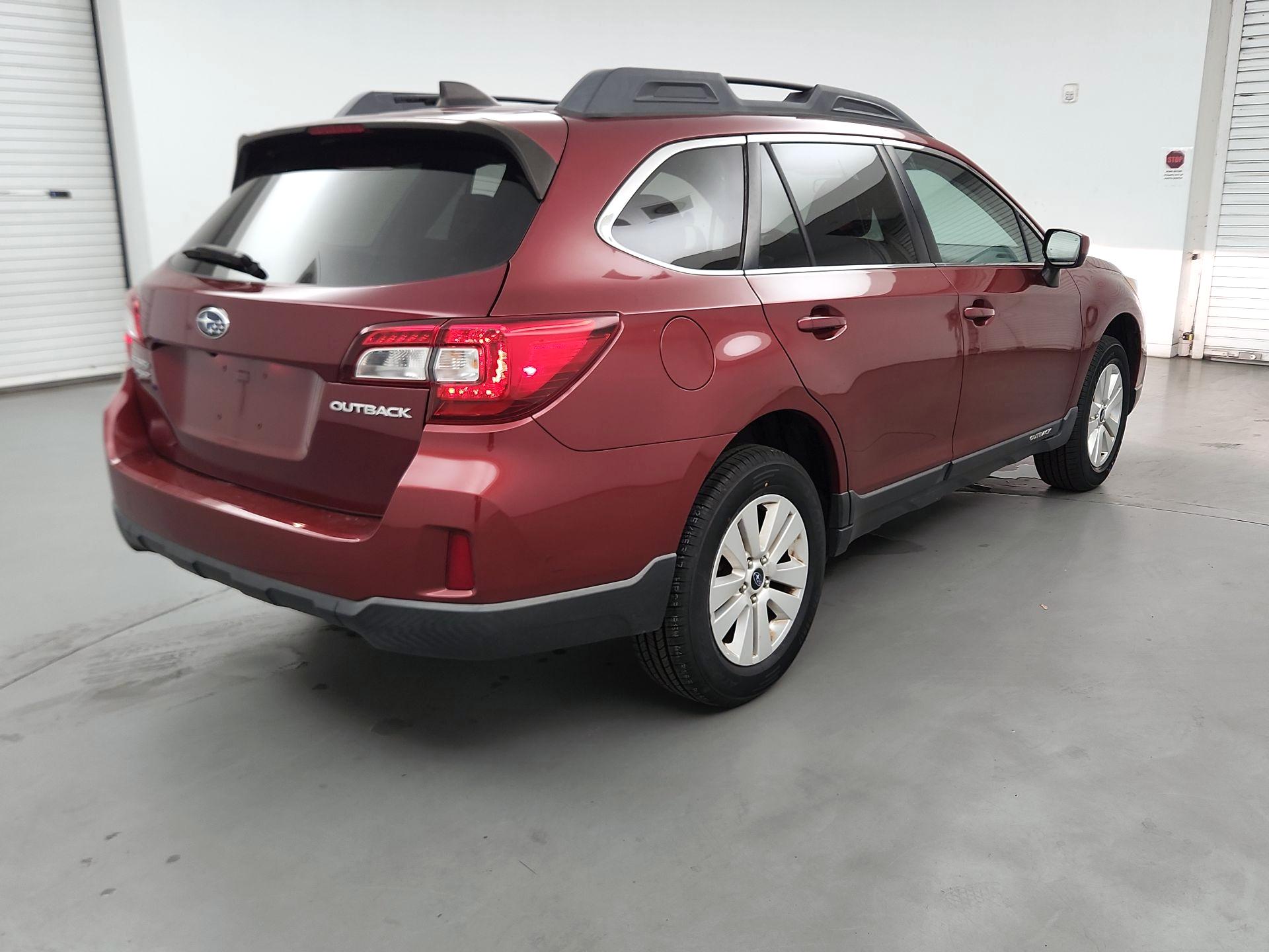 Thumbnail: 2017 Subaru Outback - 5