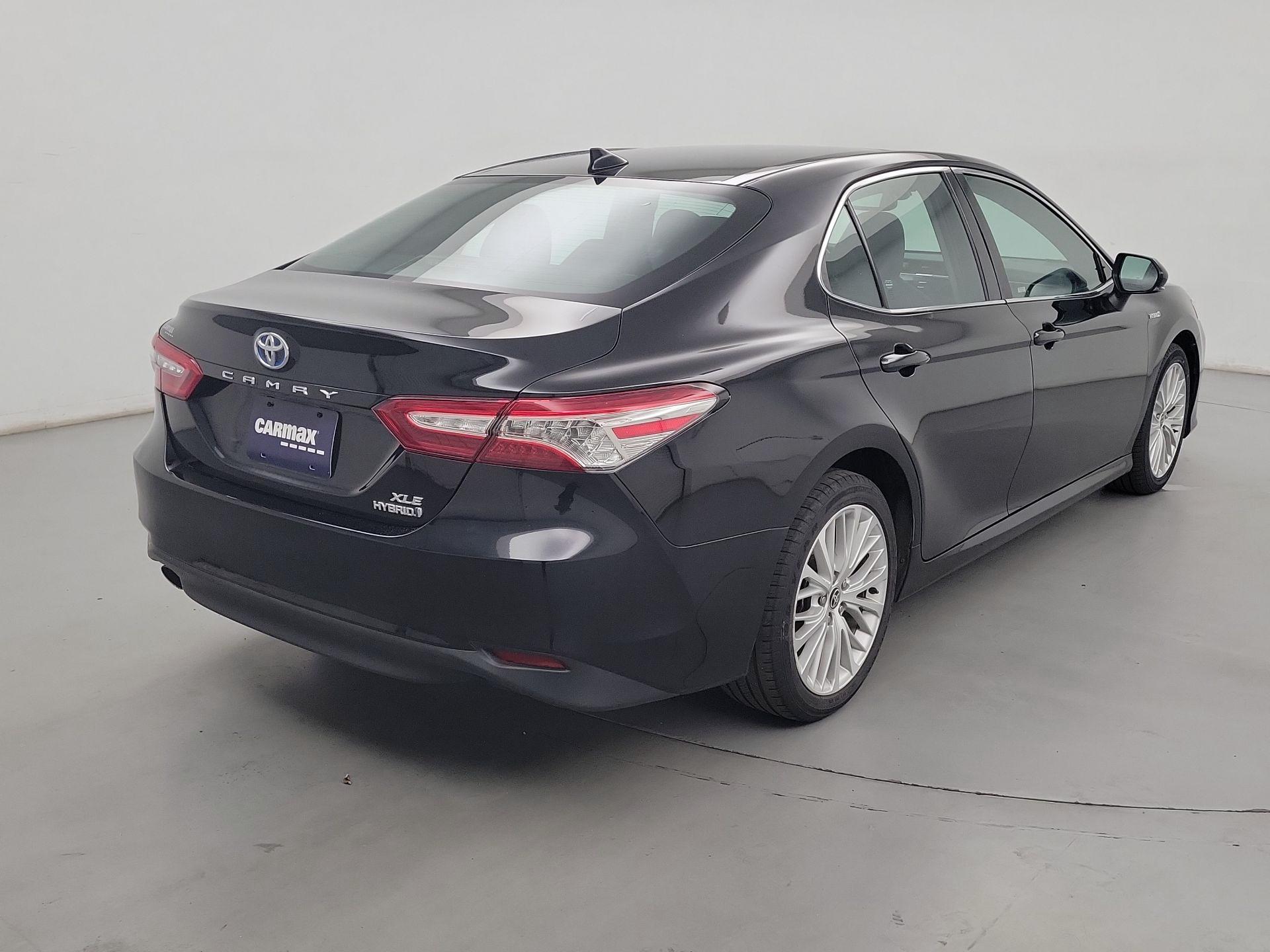 Thumbnail: 2020 Toyota Camry - 5
