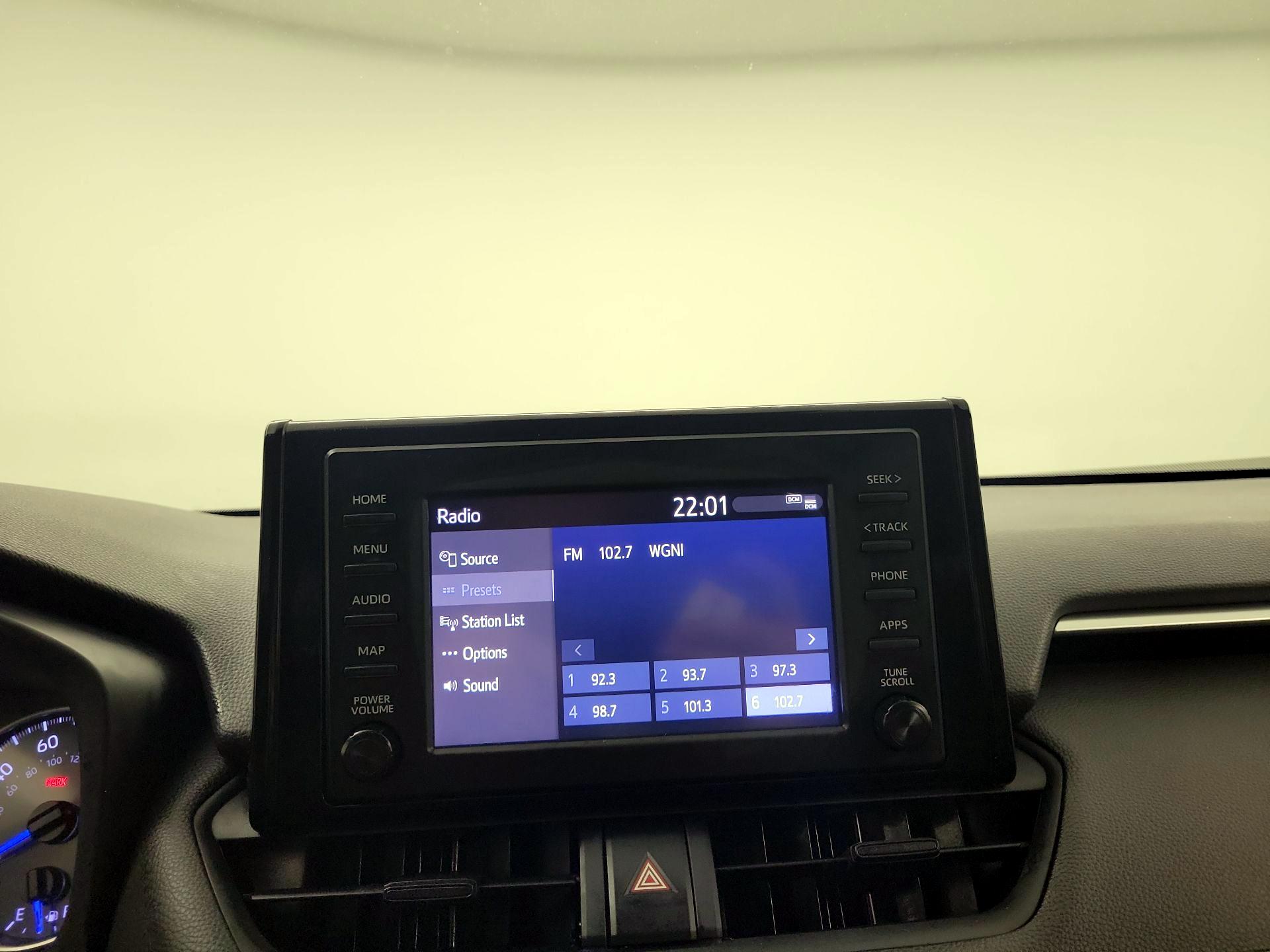 Thumbnail: 2019 Toyota RAV4 - 13