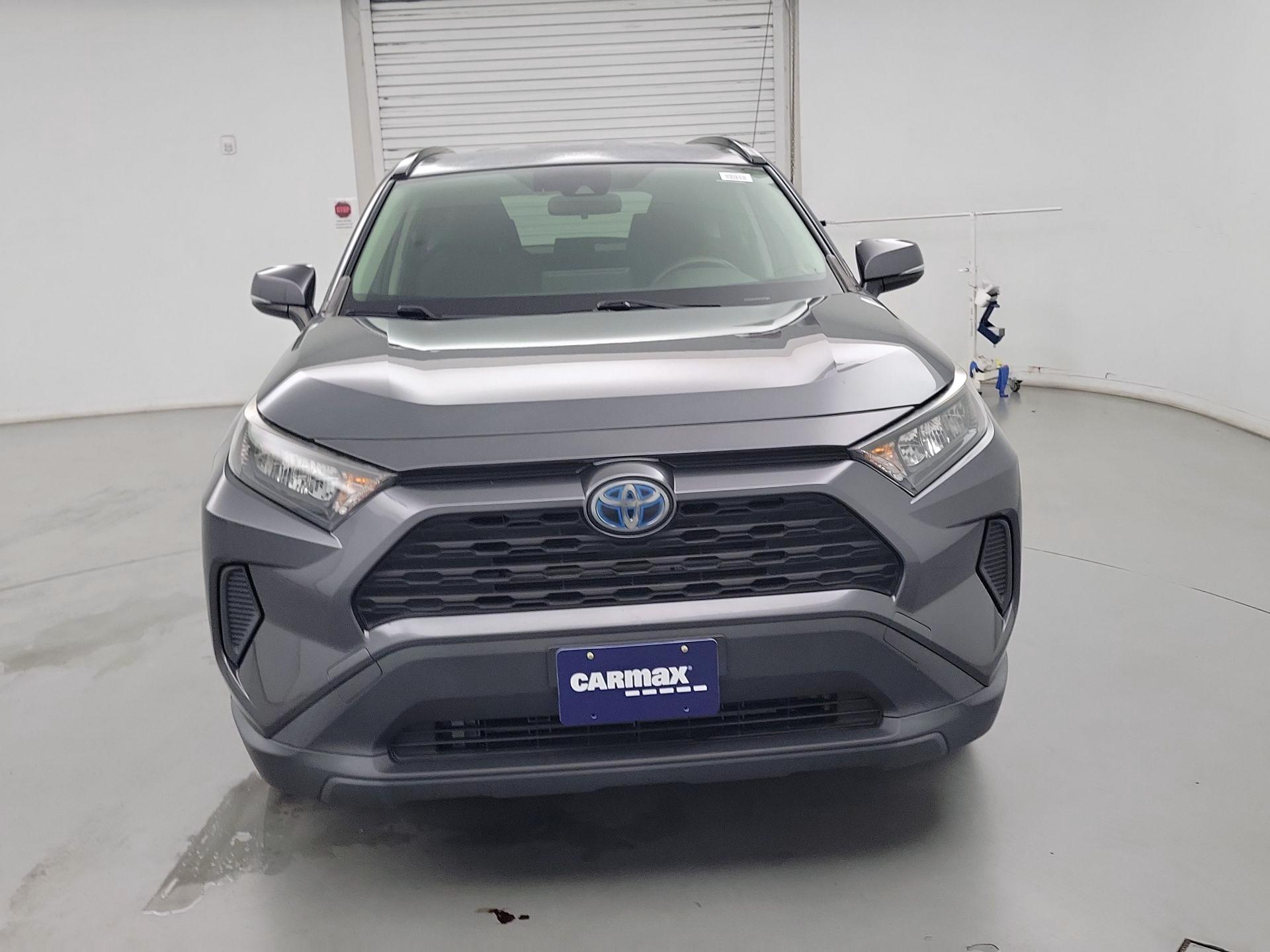 Thumbnail: 2019 Toyota RAV4 - 2