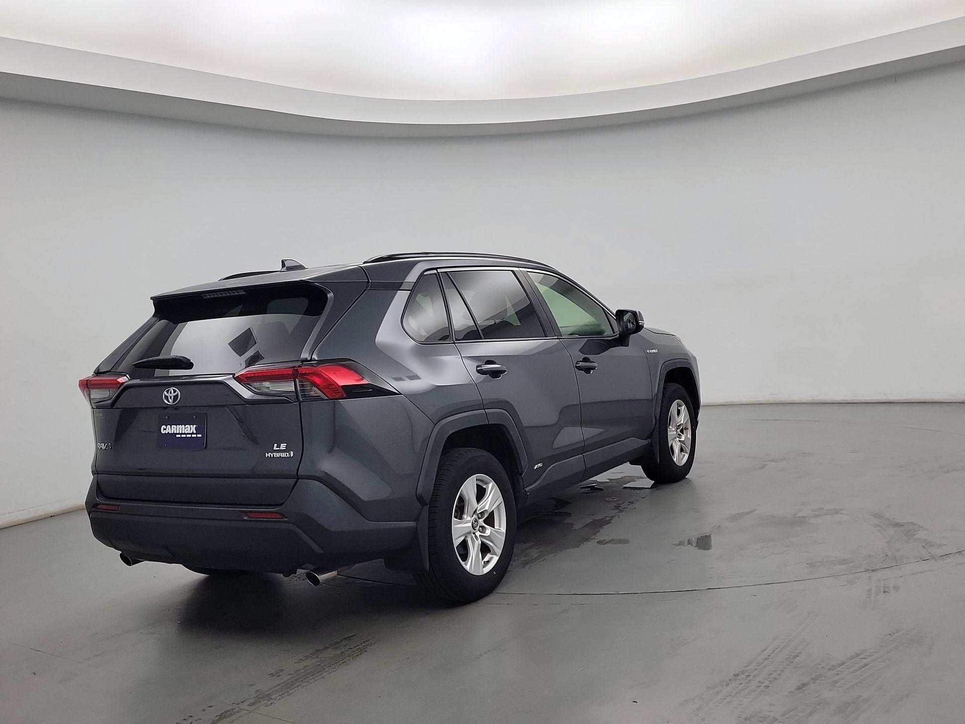 Thumbnail: 2019 Toyota RAV4 - 5