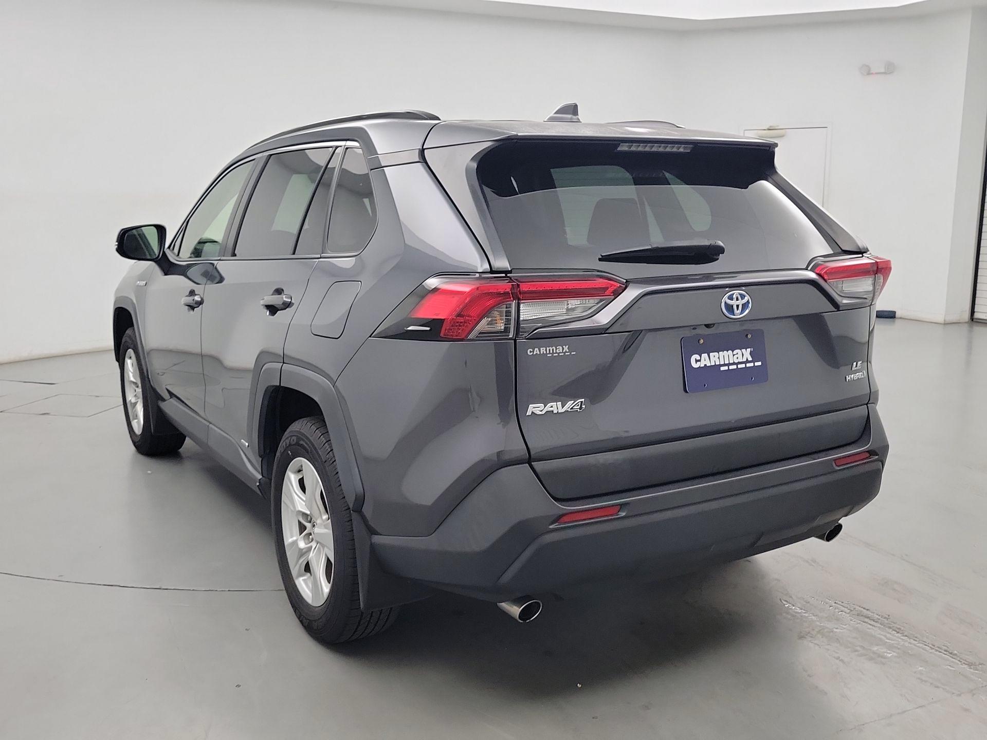 Thumbnail: 2019 Toyota RAV4 - 7
