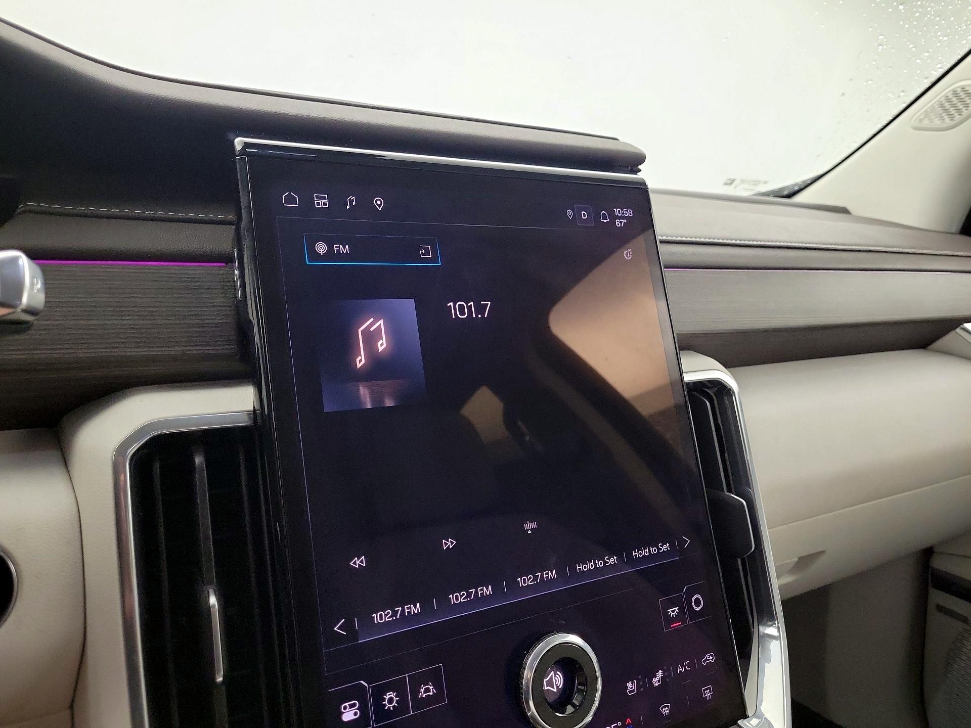 Thumbnail: 2024 GMC Acadia - 15