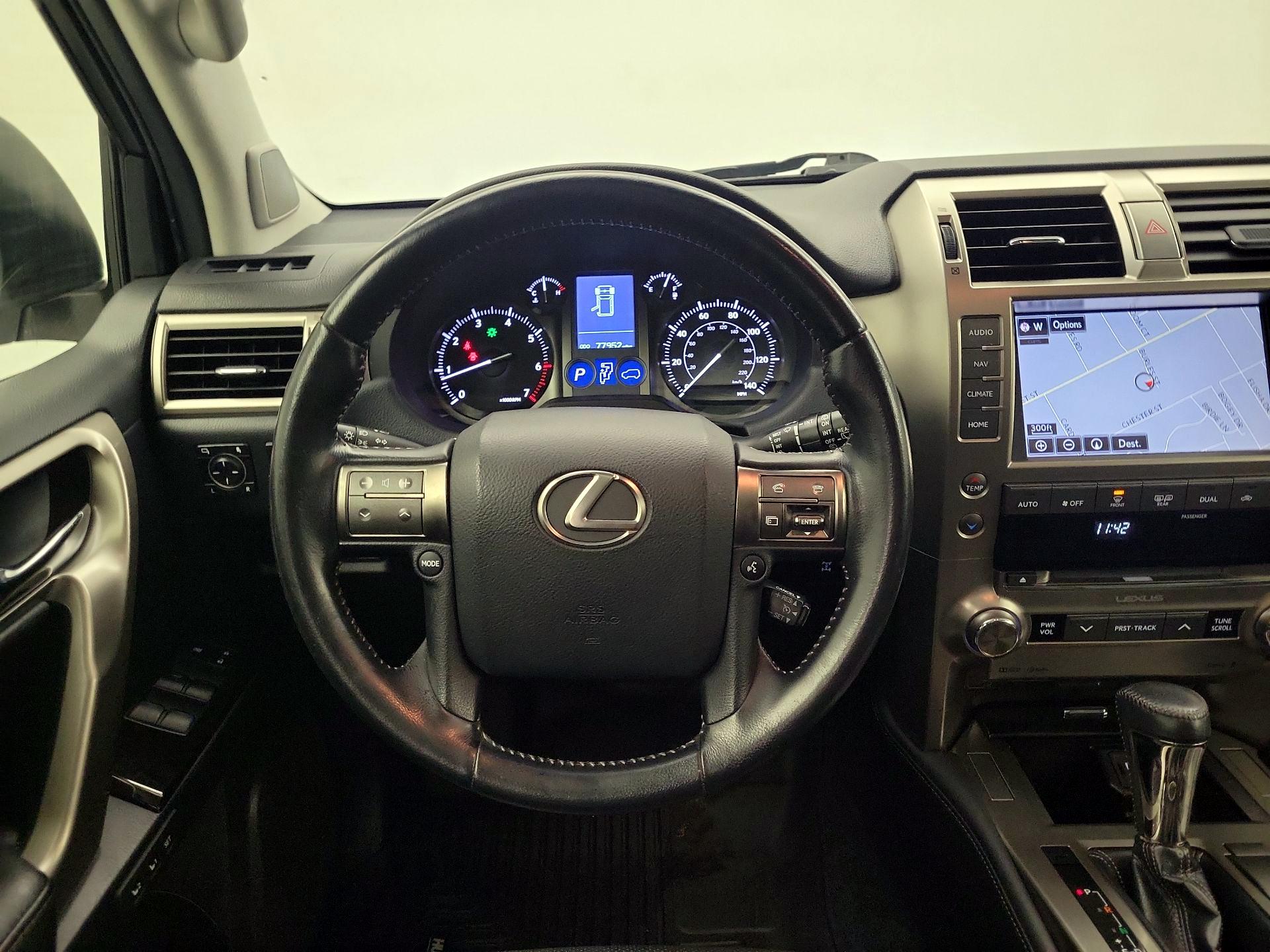 Thumbnail: 2014 Lexus GX - 10