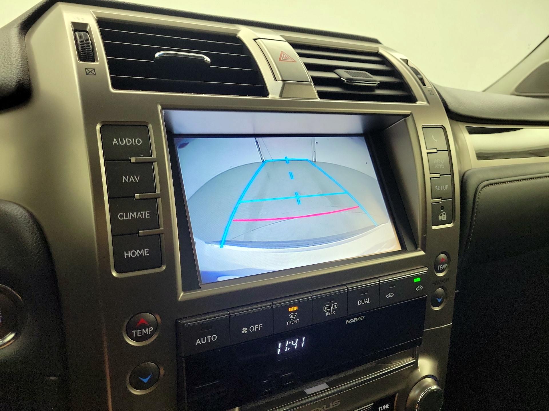 Thumbnail: 2014 Lexus GX - 15