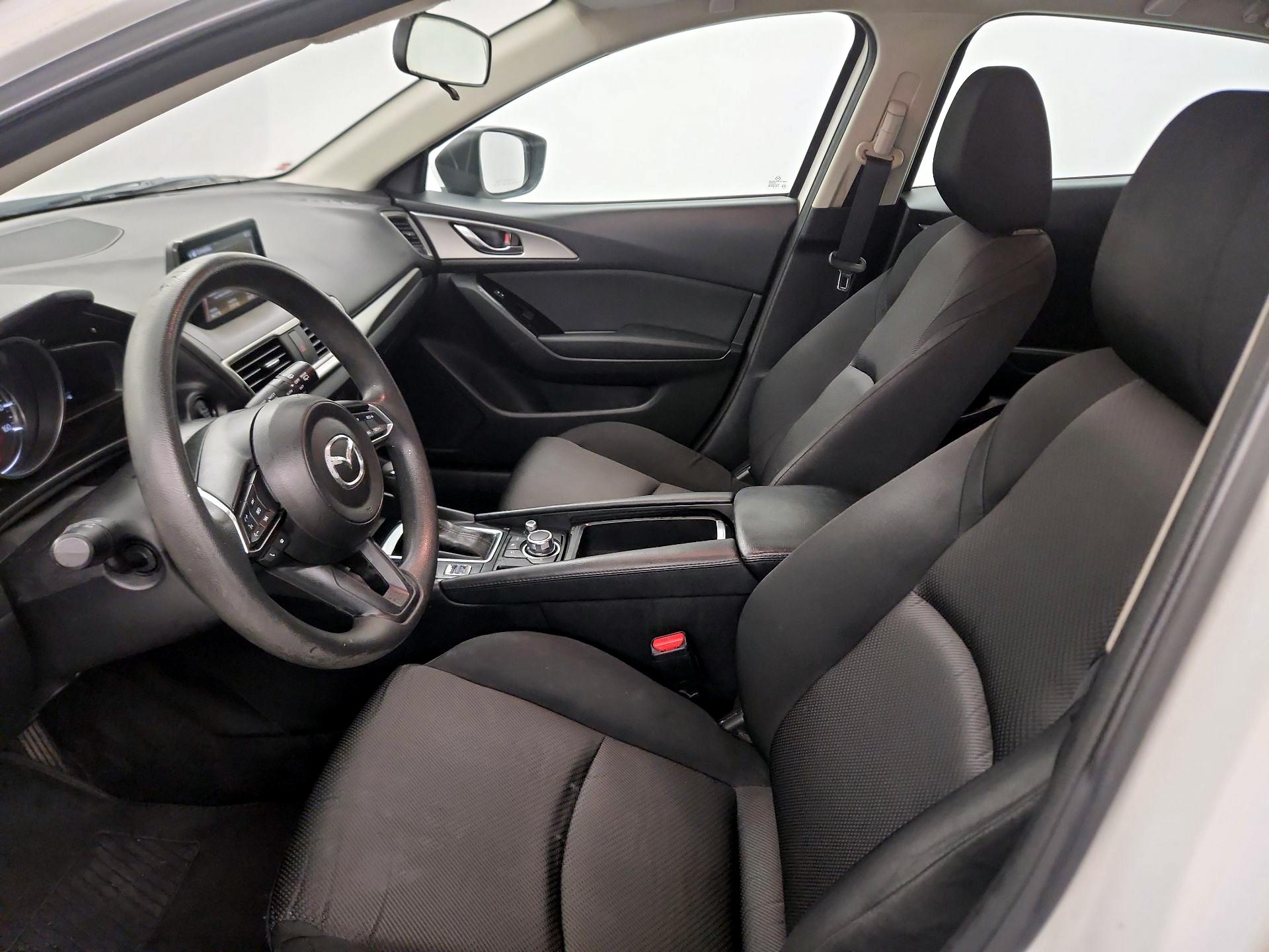 Thumbnail: 2018 Mazda Mazda3 - 11