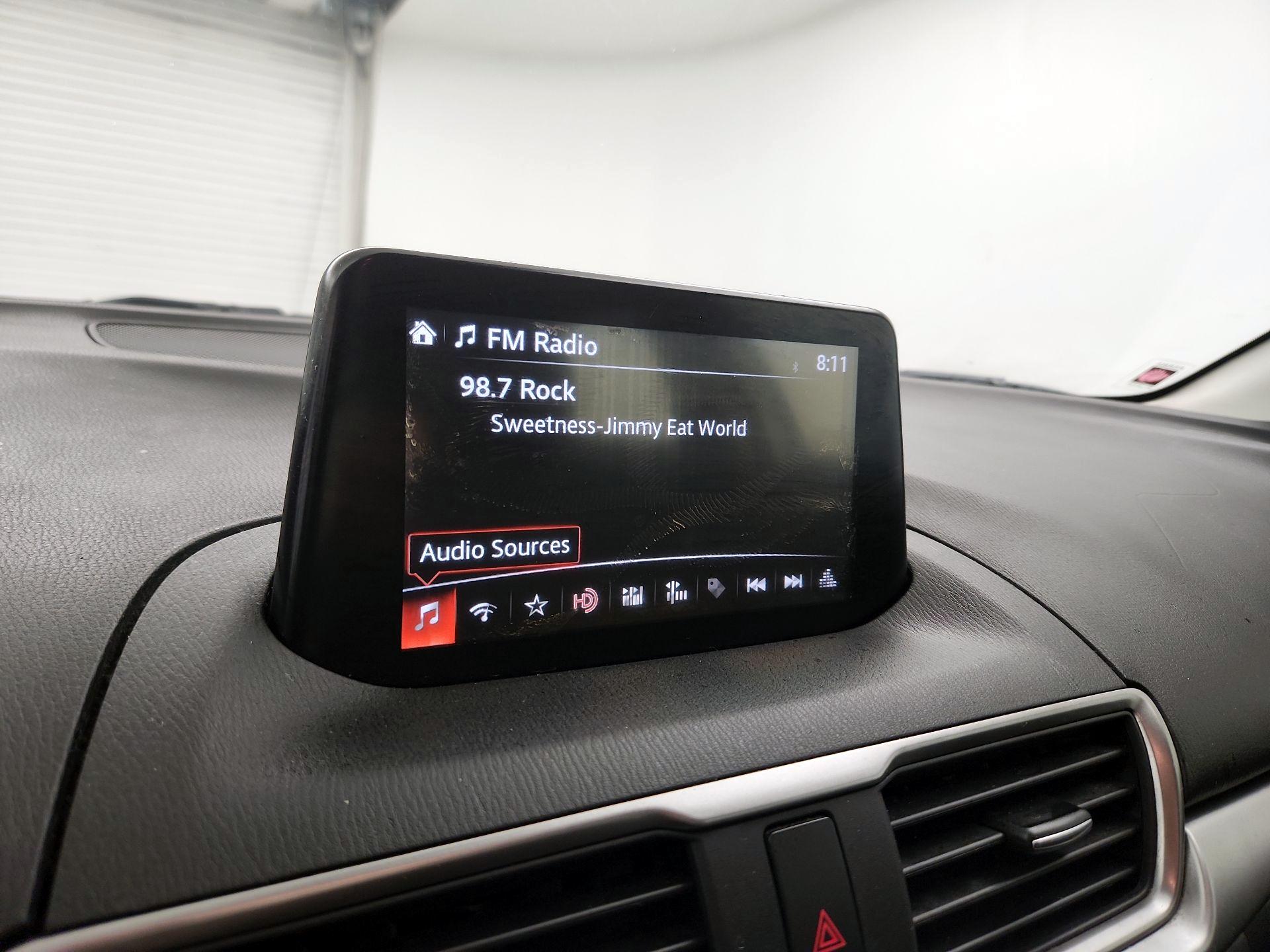 Thumbnail: 2018 Mazda Mazda3 - 15